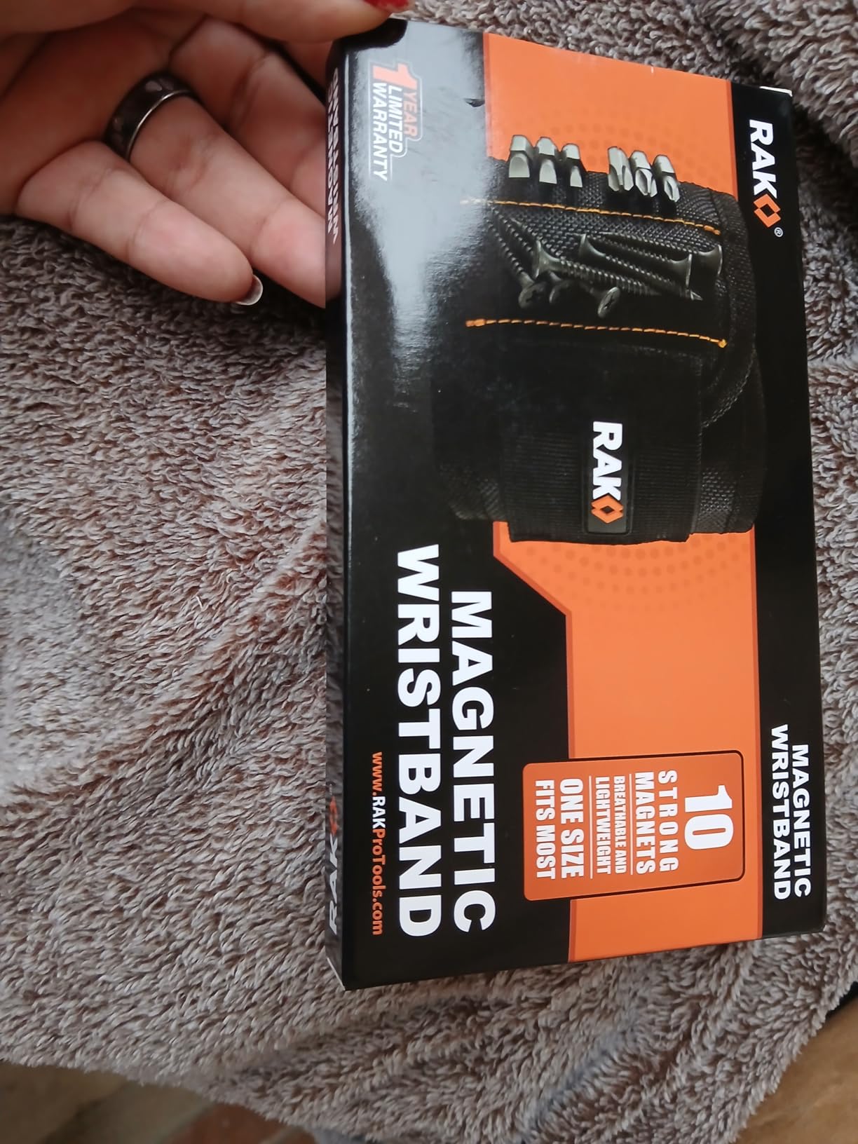 RAK Magnetic Wristband Gifts for Men - Premium Tool Belt for Holding Screws Nails with Powerful Magnets, Valentine's Day Gift for Men, Cool Gadgets Stuff Birthday Gifts for Dad, Husband, Grandpa, Him - Customer Photo 2