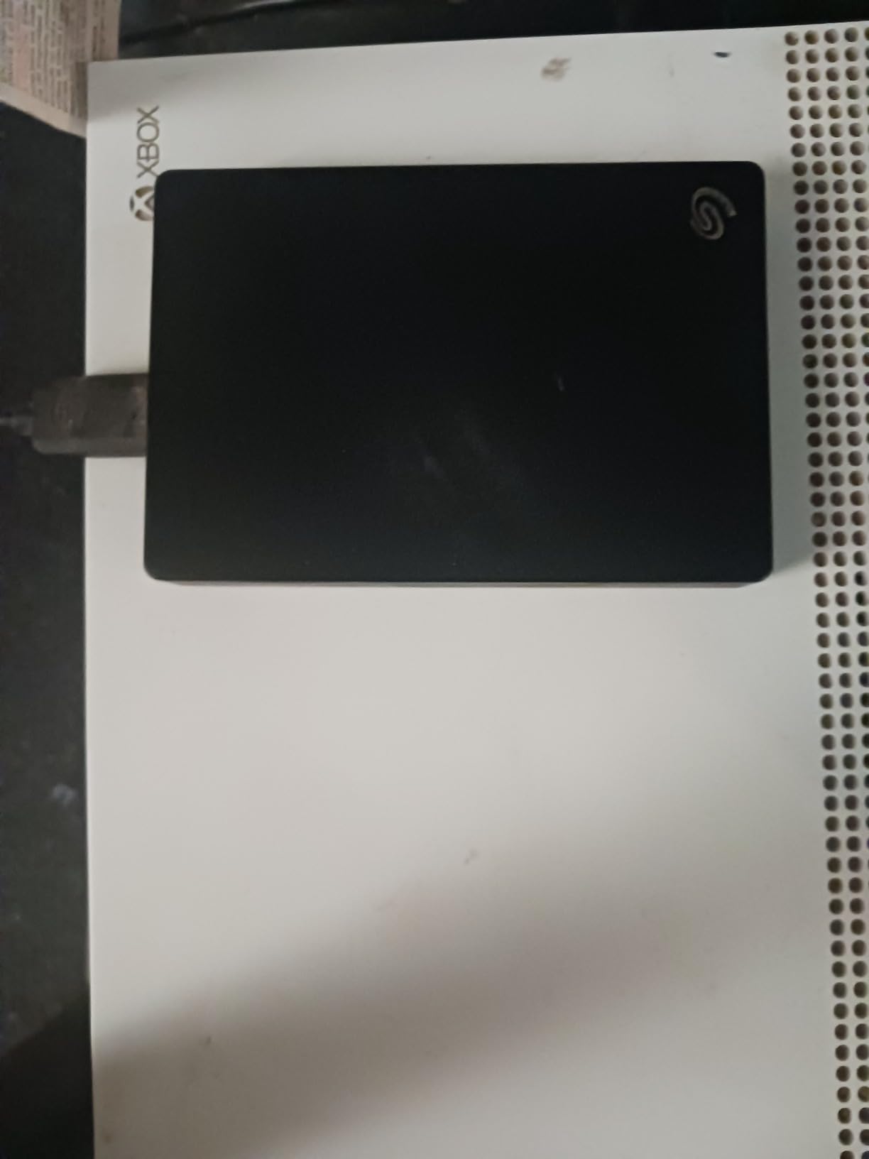 Seagate Portable 1TB External Hard Drive HDD - USB 3.0 for PC, Mac, PlayStation, & Xbox, 1-Year Rescue Service (STGX1000400), Black customer photo 2