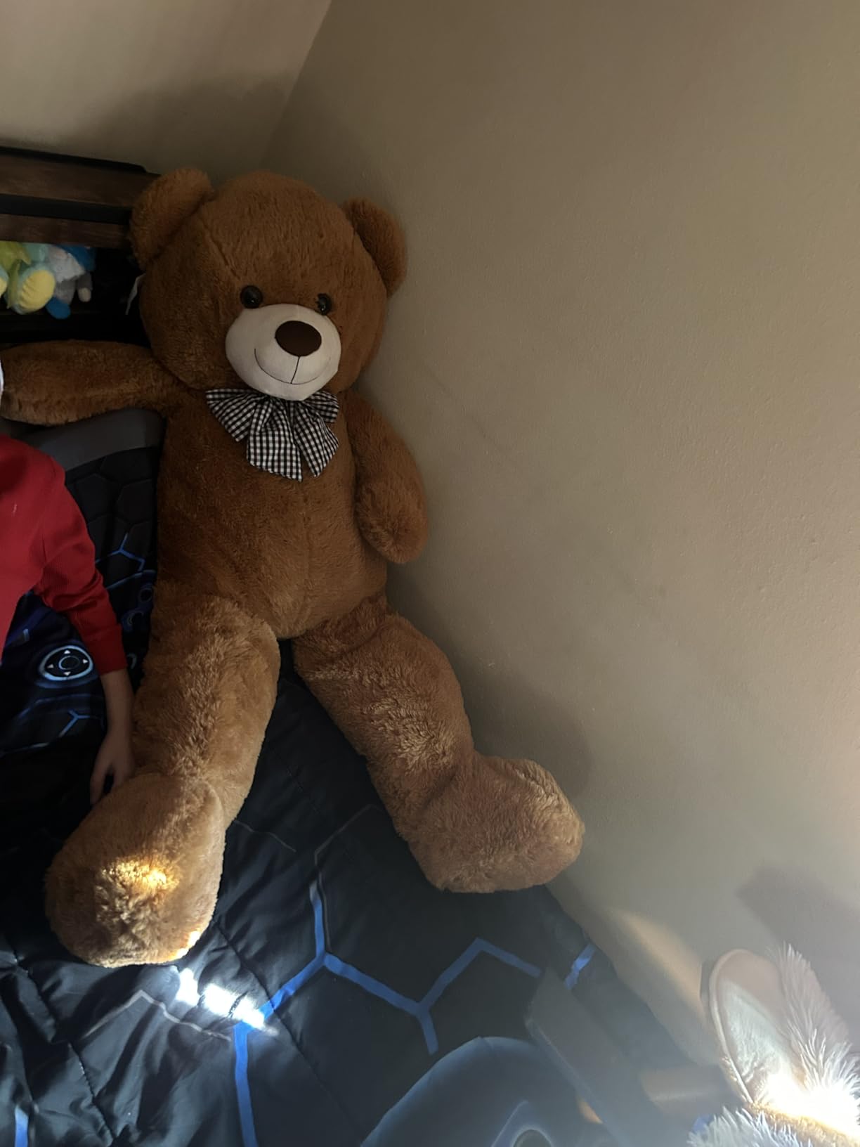 MaoGoLan Giant Teddy Bear 4 Feet,Adorable and Cuddly Big Teddy Bear Stuffed Animal 47