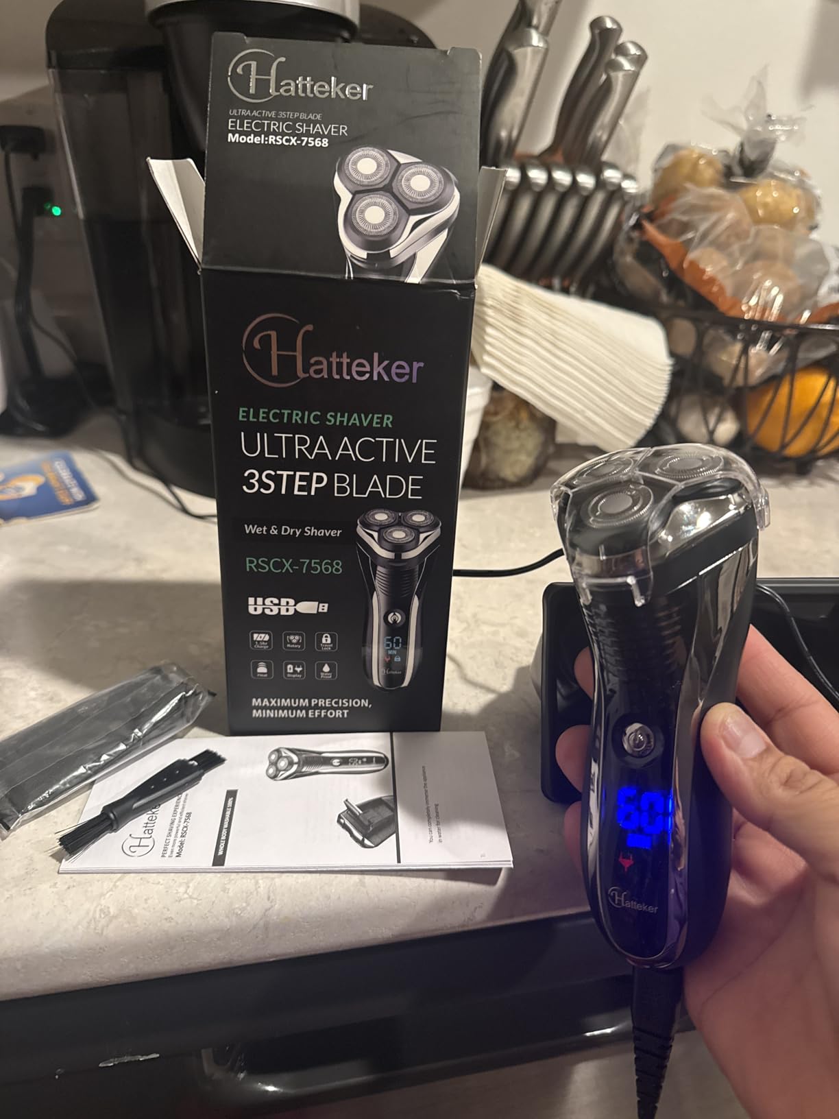 Hatteker Electric Shaver Rotary Razor Men Cordless Beard Trimmer Pop-Trimmer Waterproof customer photo 1