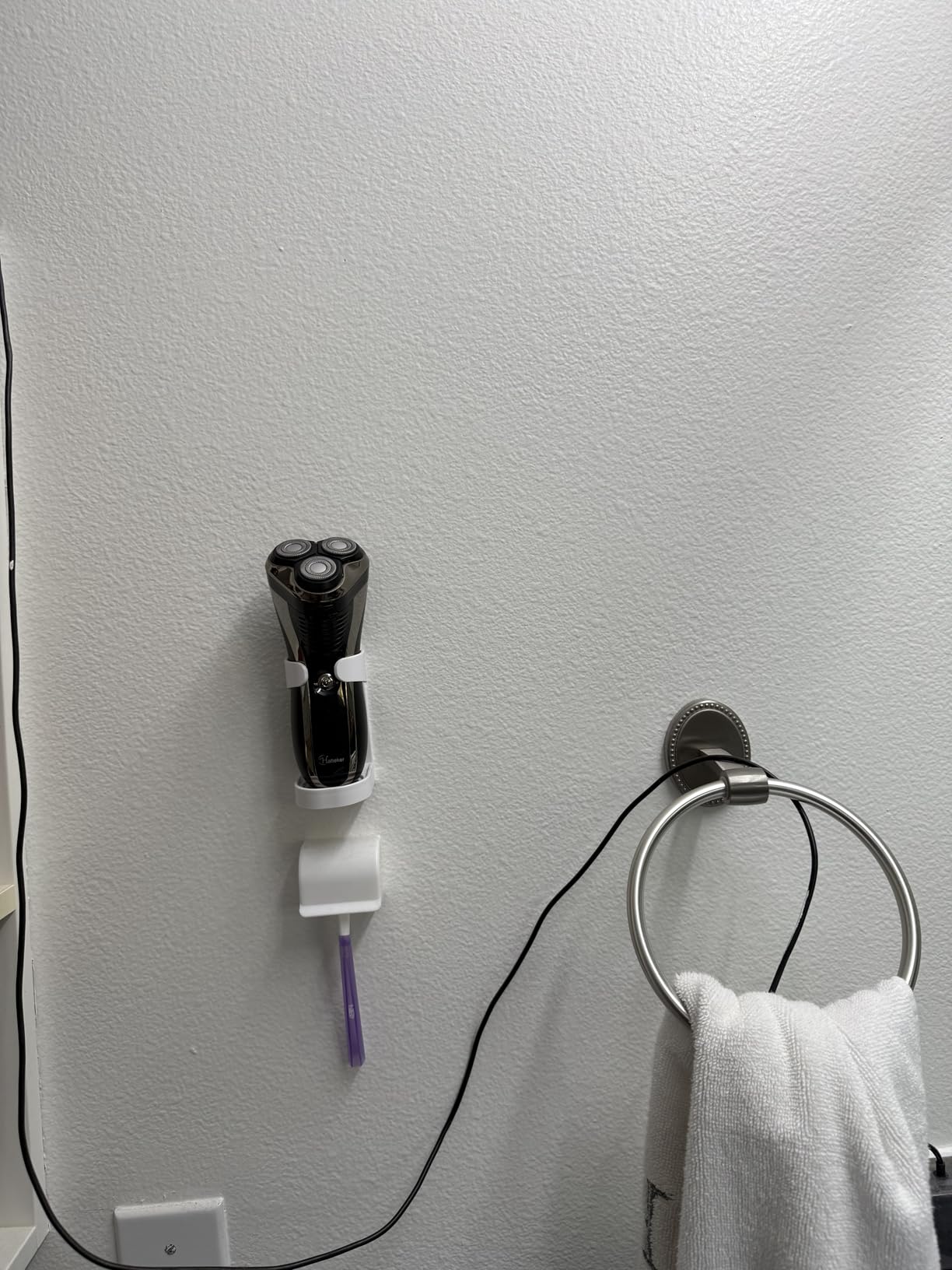 Hatteker Electric Shaver Rotary Razor Men Cordless Beard Trimmer Pop-Trimmer Waterproof customer photo 2