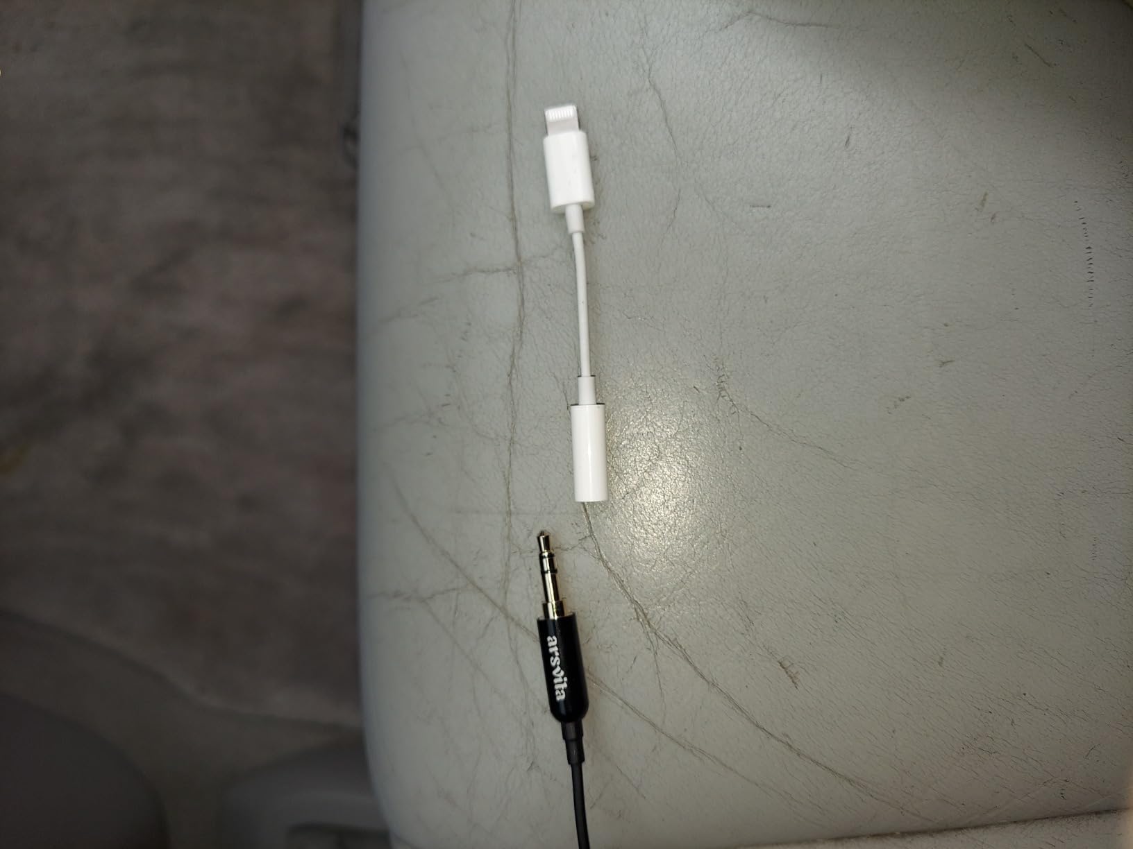 arsvita Car Audio Cassette to Aux Adapter, 3.5 MM Auxillary Cable Tape Adapter customer photo 2