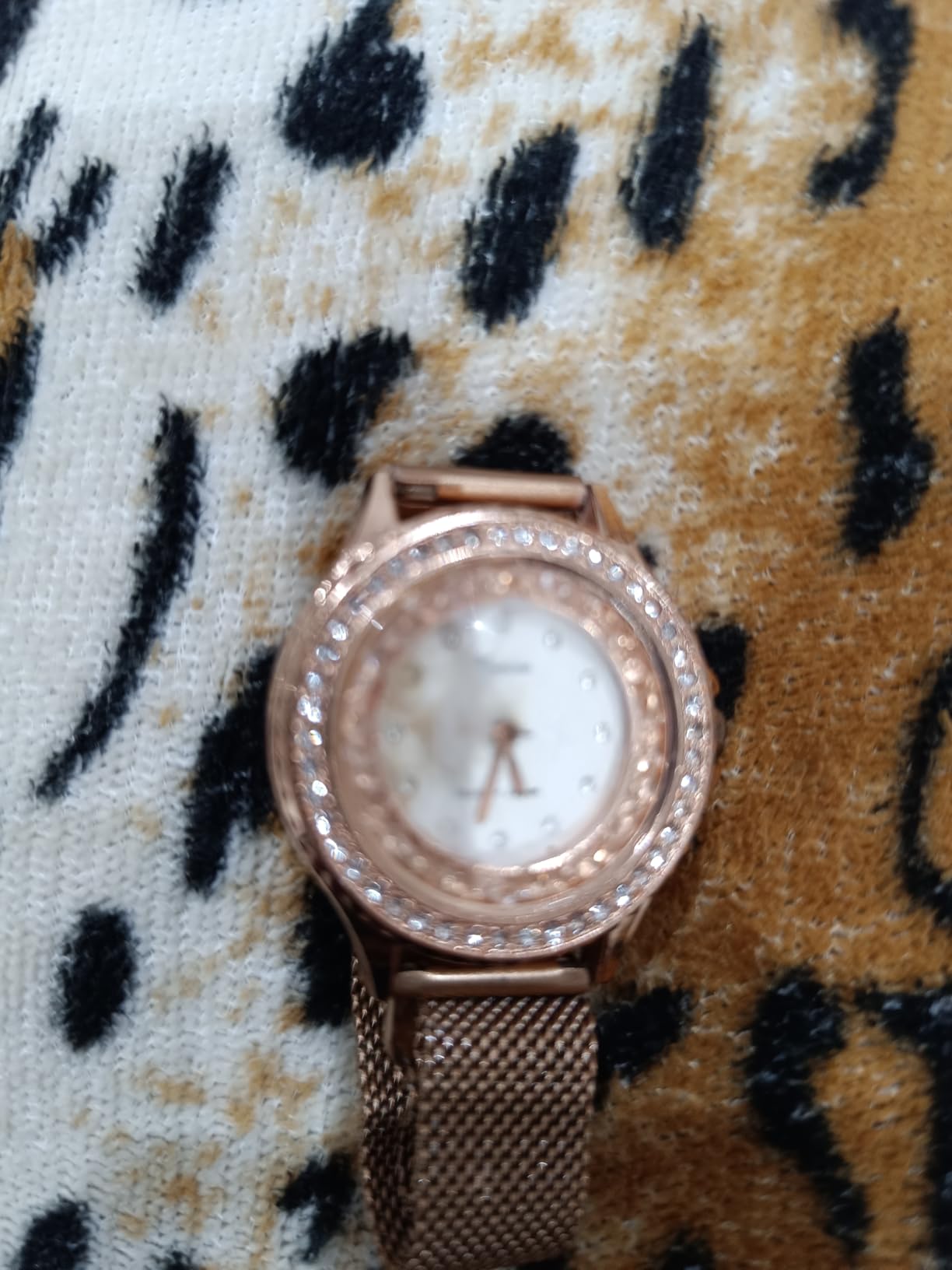 Gifts for Women Jewelry Sets, 4 Pieces Rose Gold Women's Watch Necklace Earring Bracelet Birthday Gifts for Women's Jewelry Sets for Women Gift for Wife Girlfriend Her Birthday Gift for Mom Mother - Customer Photo 2