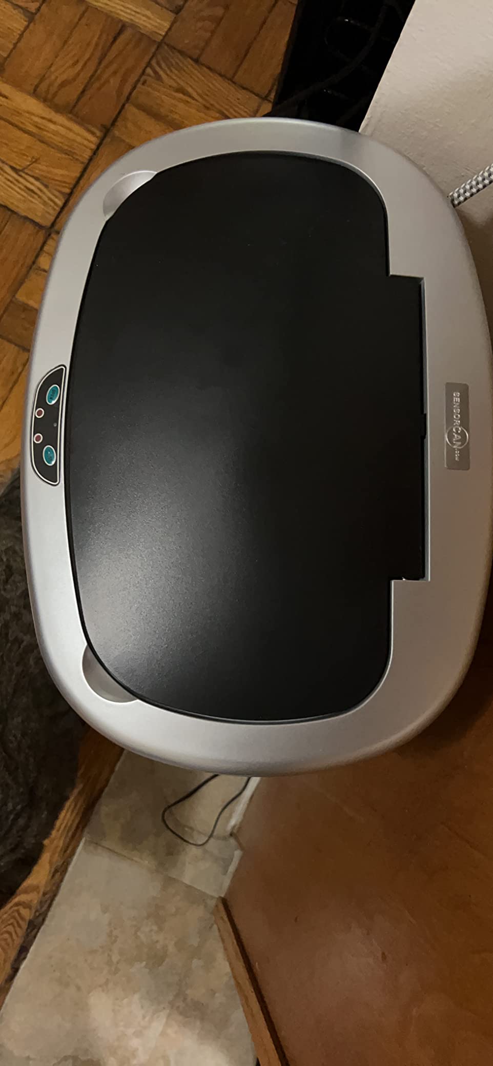 iTouchless Oval Sensor Touchless Trash Can with Odor Control System & AC Power Adapter for Automatic Trash Cans, Official and Manufacturer Certified, UL Listed, Energy Saving, 13 Gallon Customer Review iTouchless Oval Sensor Touchless Trash Can with Odor Control System & AC Power Adapter for Automatic Trash Cans, Official and Manufacturer Certified, UL Listed, Energy Saving, 13 Gallon - Customer Photo 1