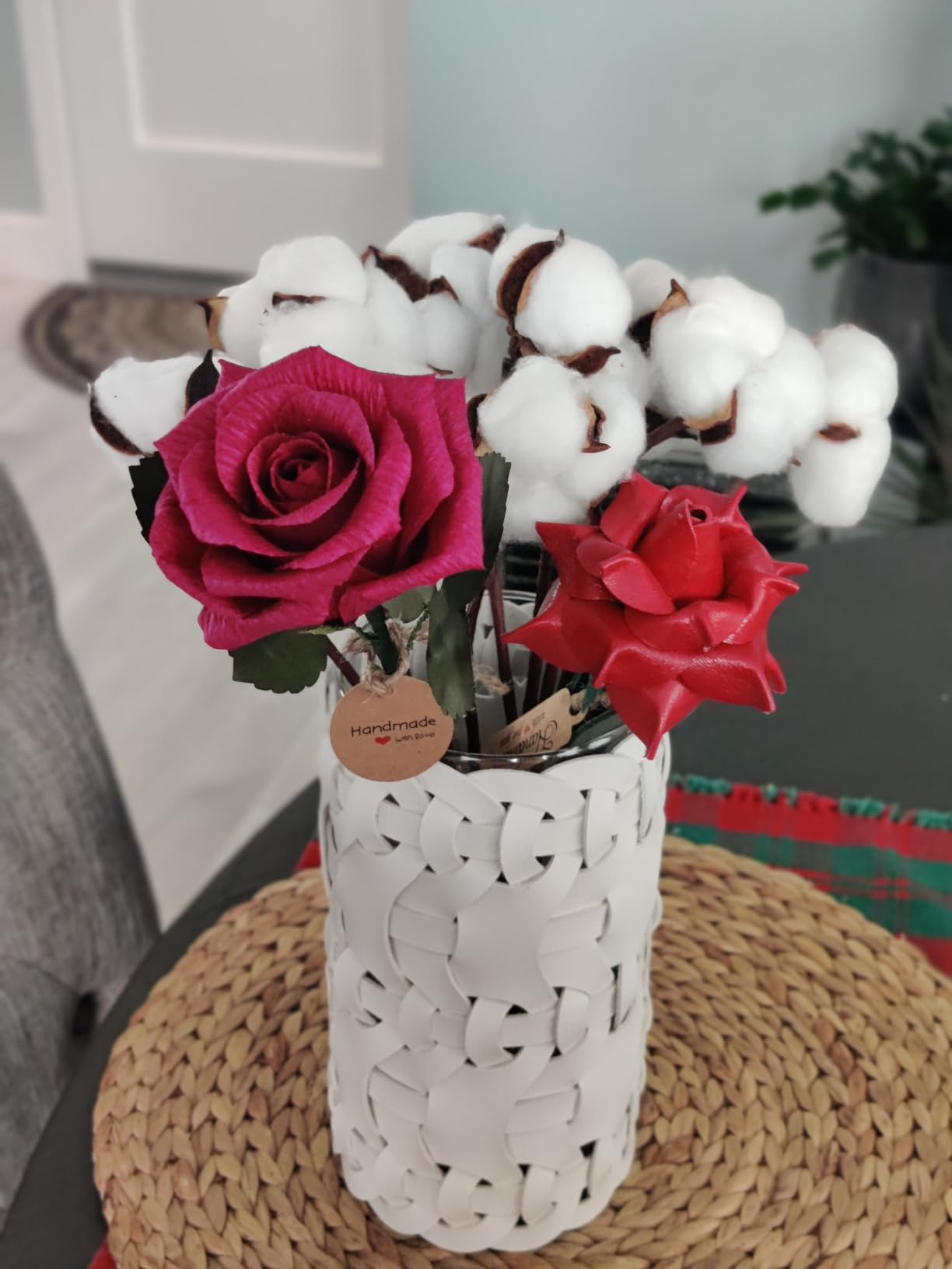 Camellia Bees Leather Rose Gift for her/him on Valentines Day, Mothers Day, Third Years 3rd Wedding Anniversary (Burgundy) Customer Review Camellia Bees Leather Rose Gift for her/him on Valentines Day, Mothers Day, Third Years 3rd Wedding Anniversary (Burgundy) - Customer Photo 2