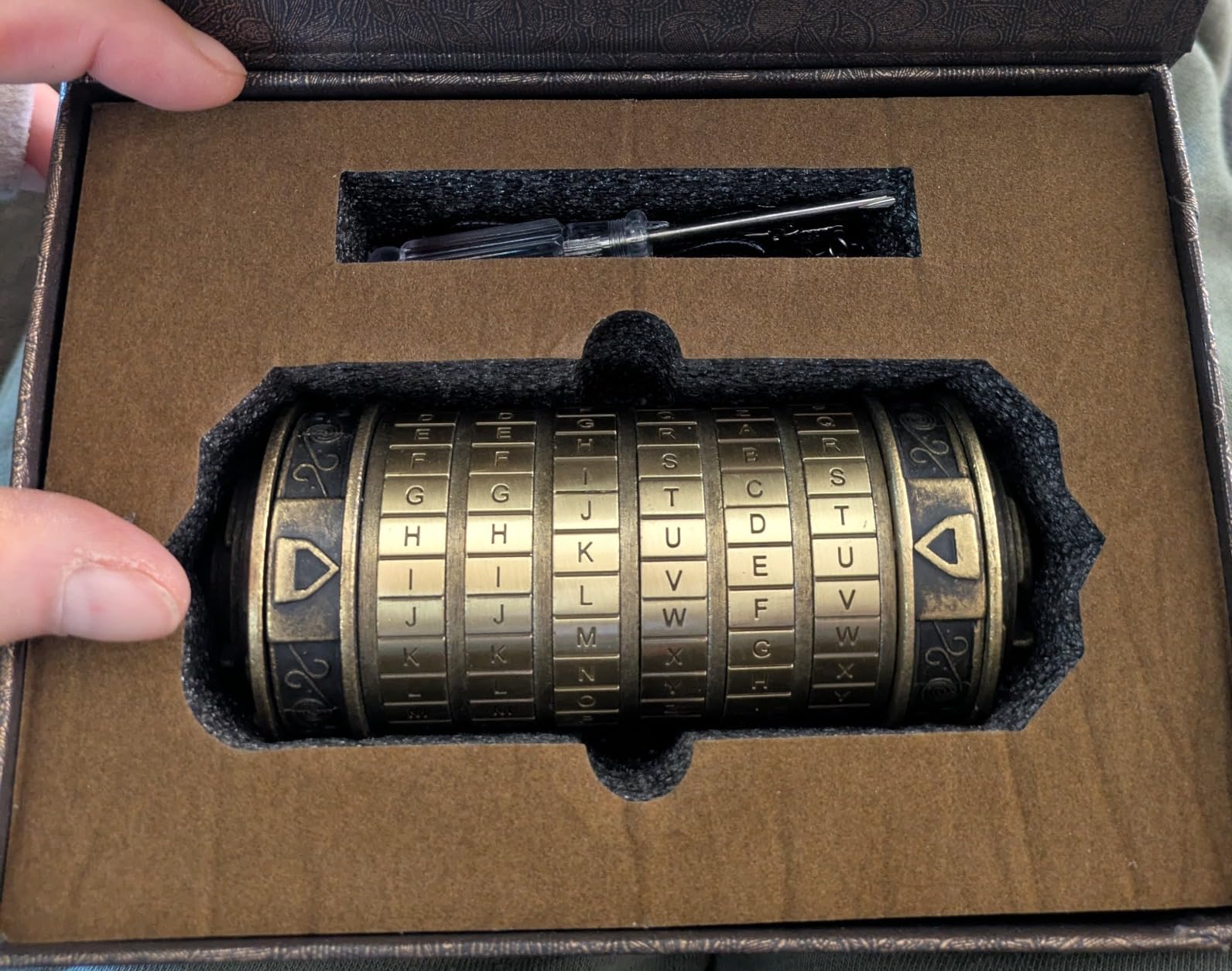 Cryptex Da Vinci Code Mini Cryptex Lock Puzzle Boxes with Hidden Compartments Anniversary Valentine's Day Romantic Birthday Gifts for Her Gifts for Girlfriend Box for Men Customer Review Cryptex Da Vinci Code Mini Cryptex Lock Puzzle Boxes with Hidden Compartments Anniversary Valentine's Day Romantic Birthday Gifts for Her Gifts for Girlfriend Box for Men - Customer Photo 2