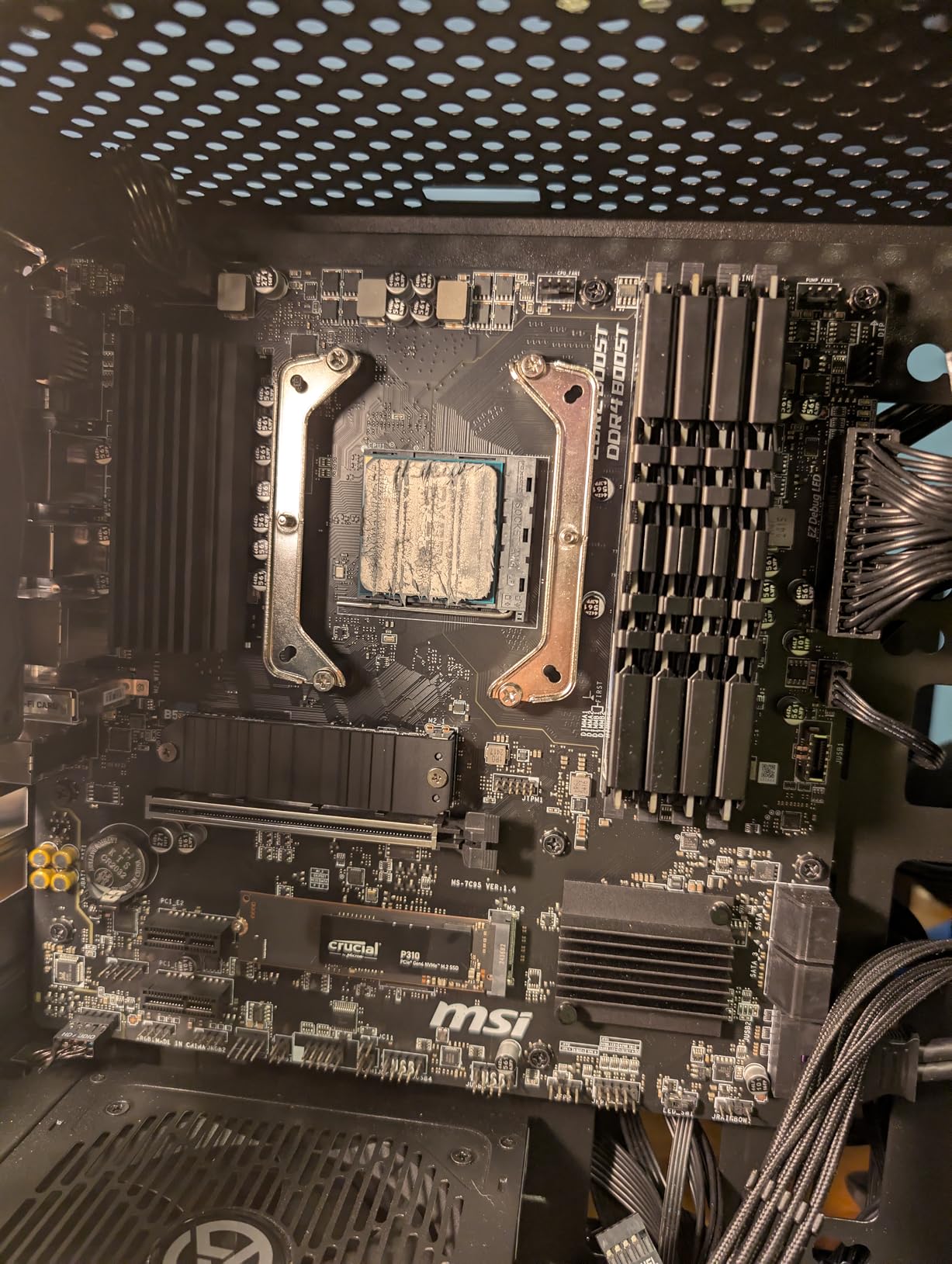 AMD Ryzen™ 5 5600G 6-Core 12-Thread Desktop Processor with Radeon™ Graphics customer photo 1