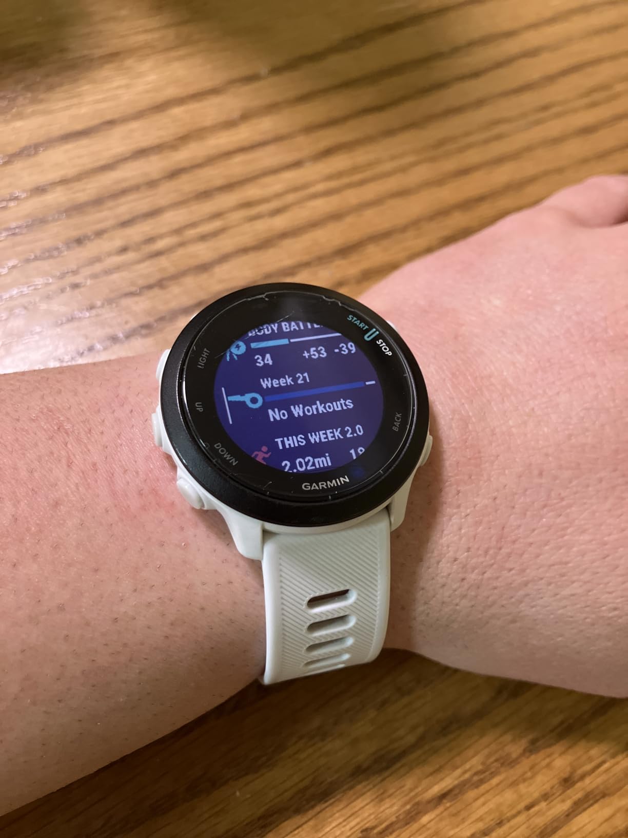 Garmin Forerunner 55, GPS Running Watch with Daily Suggested Workouts, Up to 2 Weeks of Battery Life, Black customer photo 1