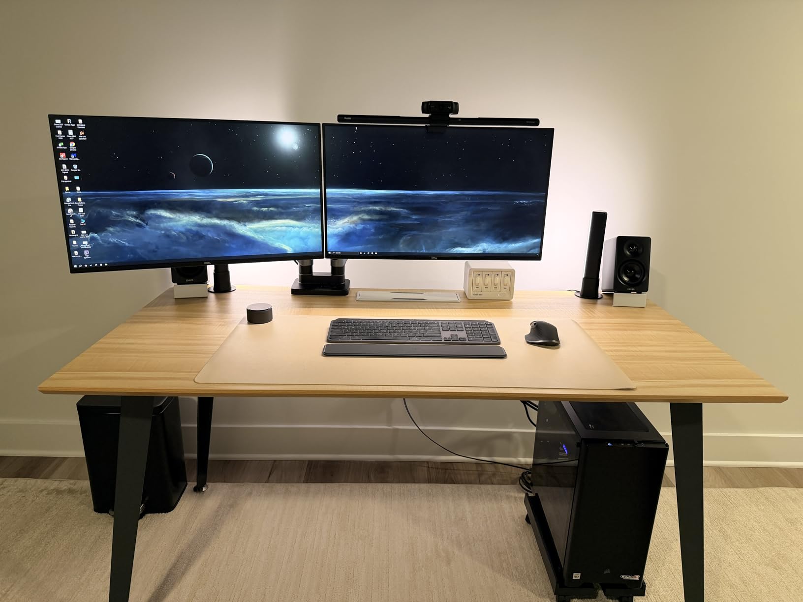 Logitech MX Master 3S Wireless Mouse Standard Edition with Logi Bolt USB Receiver, Ultra-Fast Scrolling, Ergo, 8K DPI, Track on Glass, Quiet Clicks, USB-C, Bluetooth, Windows, Linux, Chrome - Graphite customer photo 1