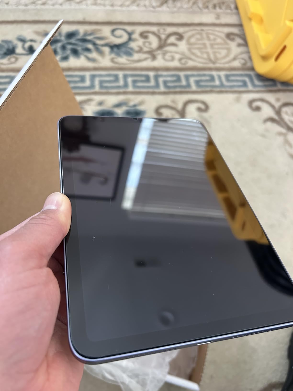 Apple 2021 iPad Mini 6, 8.3-inch, Wi-Fi, 64GB, Starlight (Renewed) customer photo 2