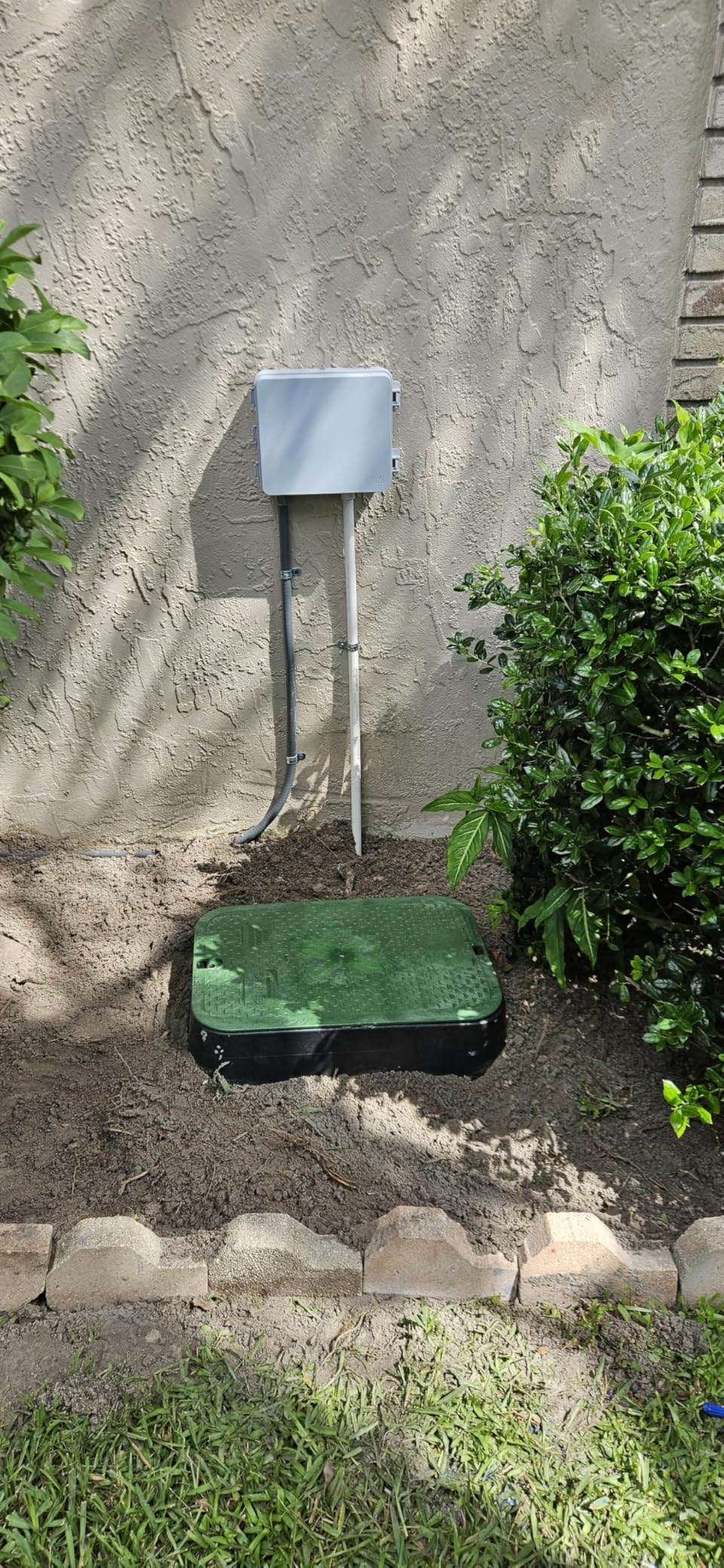 Yardian Pro Smart Sprinkler Controller (6-Zone) - Easy DIY Install, Apple HomeKit, Ethernet & Wi-Fi, Manual Buttons, Weather-Based Scheduling customer photo 1