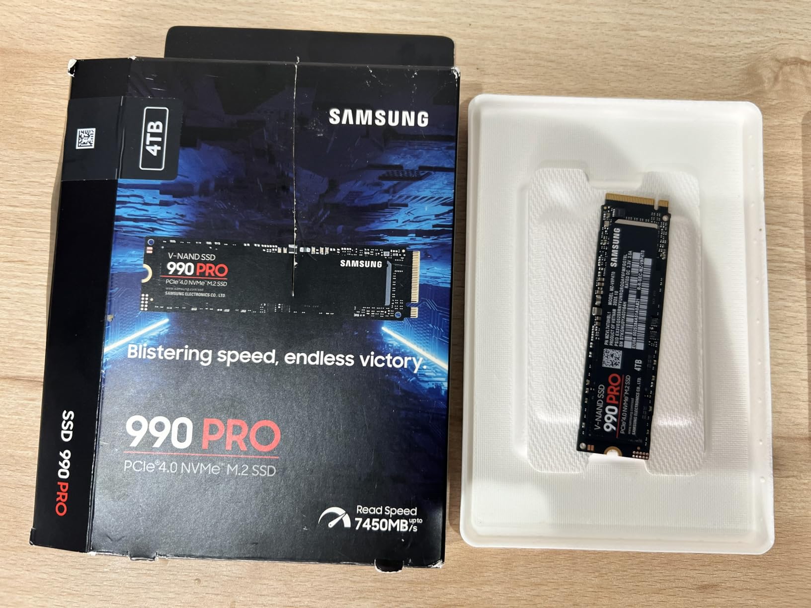 Samsung 990 PRO SSD 1TB PCIe 4.0 M.2 2280 Internal Solid State Hard Drive, Seq. Read Speeds Up to 7,450 MB/s for High End Computing, Gaming, and Heavy Duty Workstations, MZ-V9P1T0B/AM customer photo 1