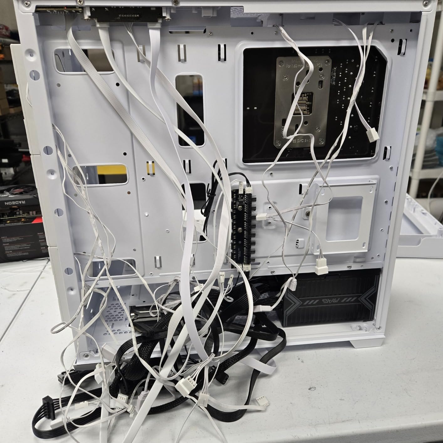 GAMDIAS White RGB Gaming ATX Mid Tower Computer PC Case with Side Tempered Glass and Excellent Airflow Design & 3 Built-in 120mm ARGB Fans customer photo 2