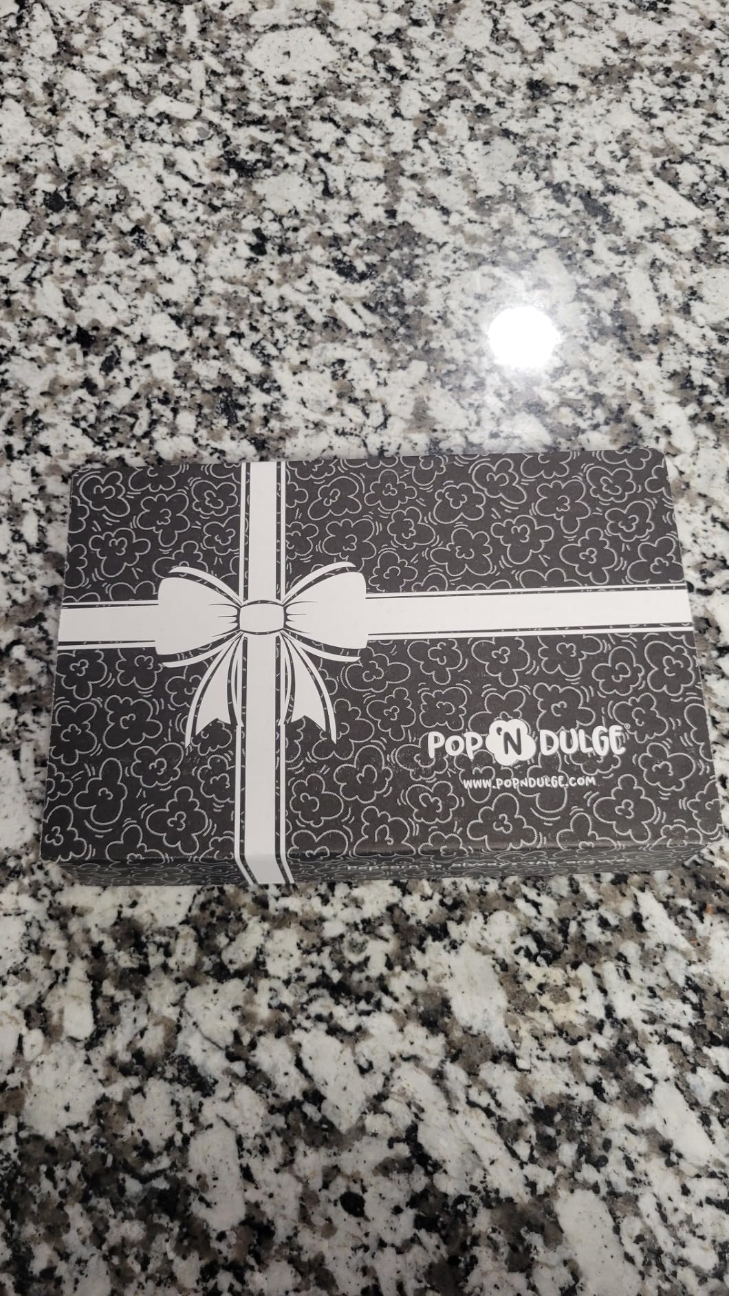 Valentines Day Gifts Movie Night Popcorn Gift Set, Valentines Day Gifts For Her Him, 10 Piece Set, 5 Gourmet Popcorn Kernels and 5 Popcorn Seasoning Flavoring, Kosher, Non-GMO Romantic Movie Night Gift Baskets Idea Customer Review Valentines Day Gifts Movie Night Popcorn Gift Set, Valentines Day Gifts For Her Him, 10 Piece Set, 5 Gourmet Popcorn Kernels and 5 Popcorn Seasoning Flavoring, Kosher, Non-GMO Romantic Movie Night Gift Baskets Idea - Customer Photo 2