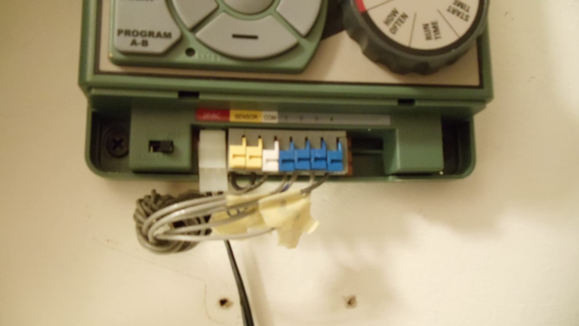 ImoLaza ET Master 4 Gen Smart Sprinkler Controller: Upgraded 6-Zone WiFi Irrigation Controller customer photo 1