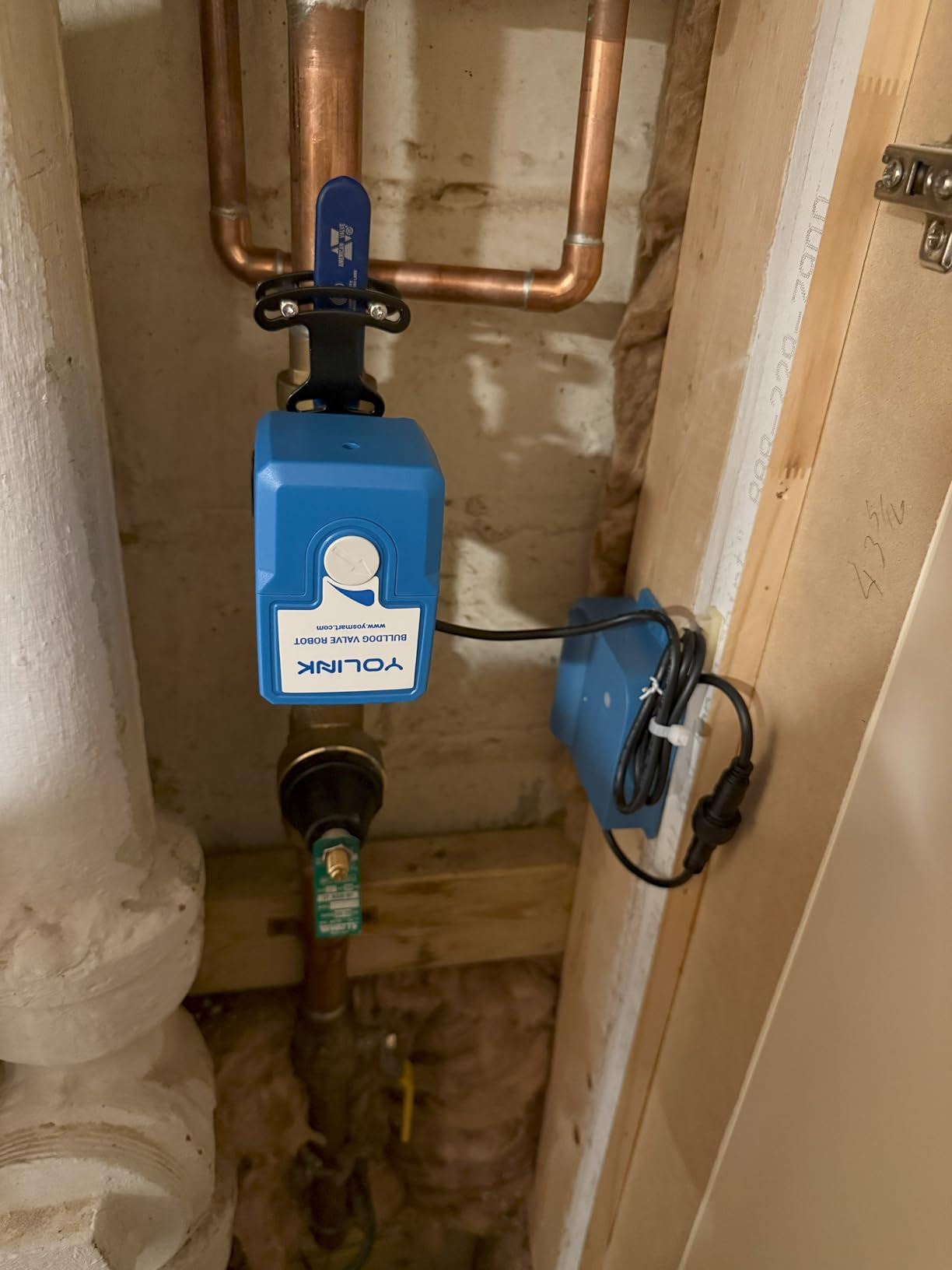 YoLink Water Leak Sensor 4 with 105dB Audio Alarm 3-Pack, SMS/Text, Email & Push Notifications, Freeze Warning, LoRa Up to 1/4 Mile Open-Air Range, w/Alexa, IFTTT, Hub Required customer photo 1