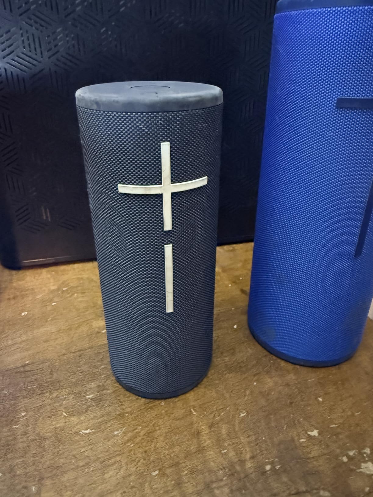 Ultimate Ears BOOM 4 Portable Waterproof Bluetooth Speaker with Balanced 360-Degree Sound with Clear Audio and Bass, Floating Speaker with 15-Hour Battery - Black customer photo 2