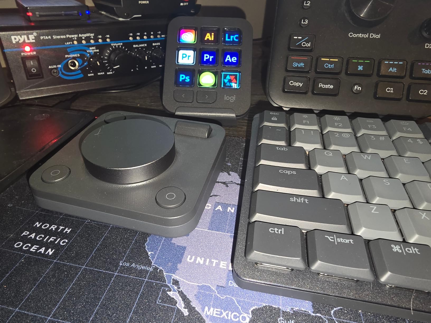 Logitech MX Creative Console, 9 Customizable LCD Keys, Stream Deck Accessories, Connectivity Technology USB-C, Control Dial for Graphic Design, Zoom, Spotify - Graphite, 3-Month Adobe Cloud Membership customer photo 2