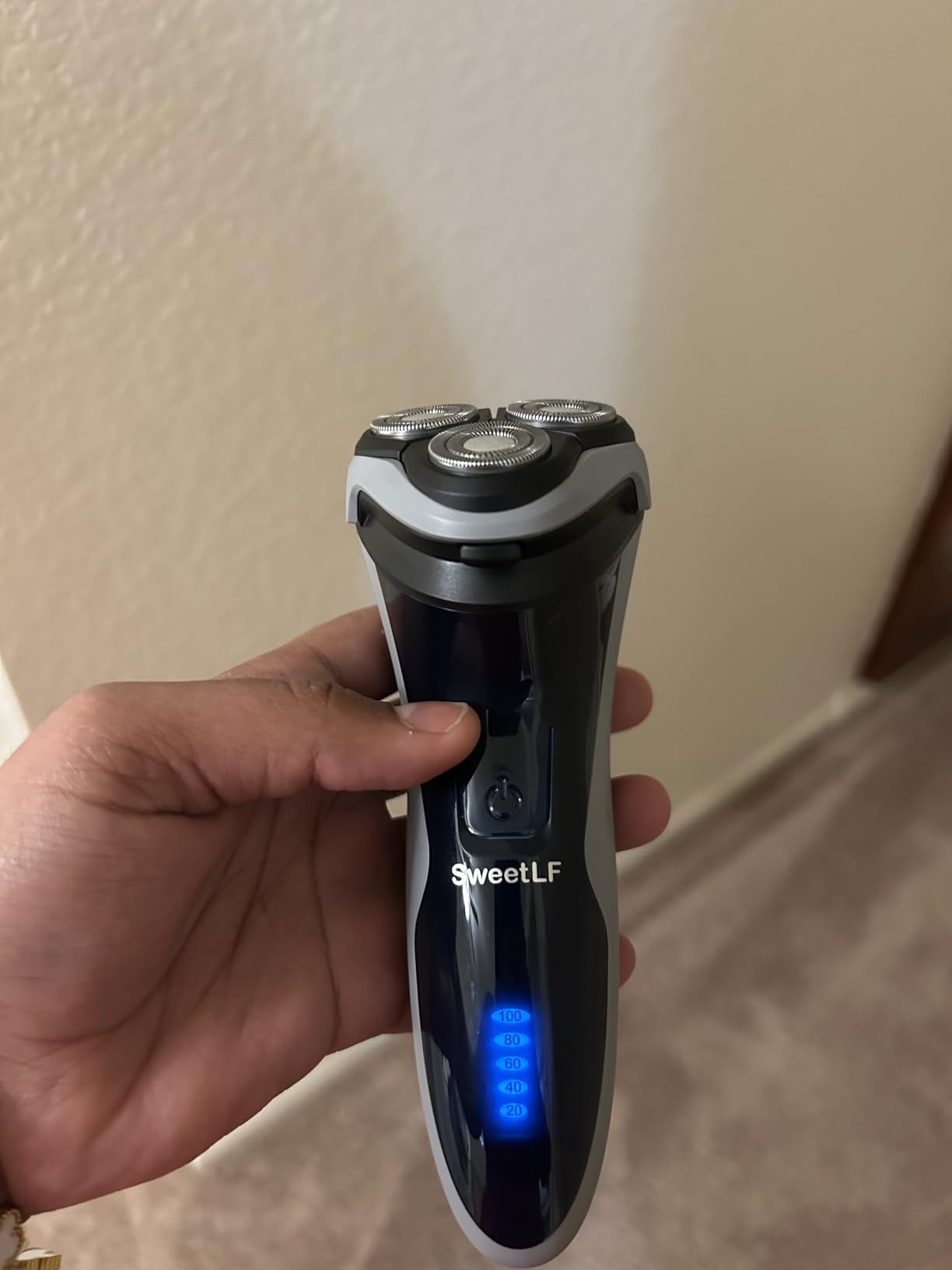 SweetLF Electric Razor for Men with Pop-Up Trimmer, IPX7 Waterproof Electric Shaver, Rechargeable Cordless Shavers for Men, Type-C, 120Mins Runtime, Plug & Play, Blue customer photo 2