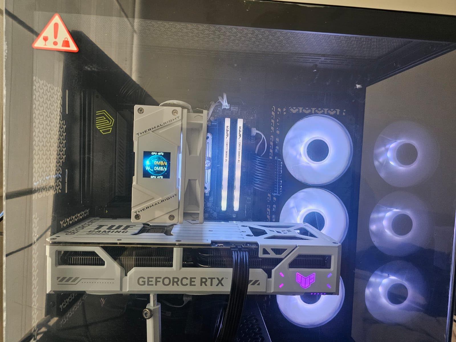 MSI MAG B850 Tomahawk MAX WiFi Motherboard, ATX - Supports AMD Ryzen 9000/8000/7000 Processors, AM5-80A SPS VRM, DDR5 Memory Boost 8400+ MT/s (OC), PCIe 5.0 x16, M.2 Gen5, Wi-Fi 7, 5G LAN customer photo 1