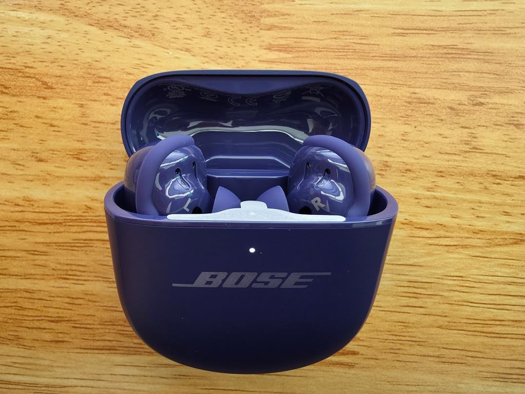 Bose QuietComfort Ultra Earbuds (2nd Gen) - Wireless Noise Cancelling Earbuds with Mic, Immersive Audio, USB-C Charging, Up to 6 Hours Battery, IPX4 Rating, White Smoke customer photo 2