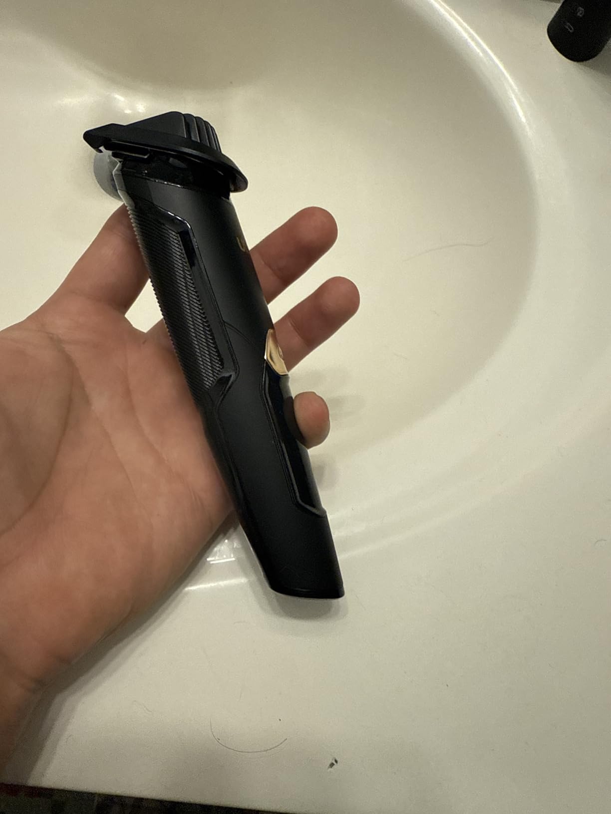 Ufree 3-in-1 Beard Trimmer for Men, Valentine Gifts for Men, IPX6 Waterproof Men's Electric Razor Shaver for Mustache, Professional Hair Trimmer Clippers, Type-C Body Grooming Kit customer photo 1