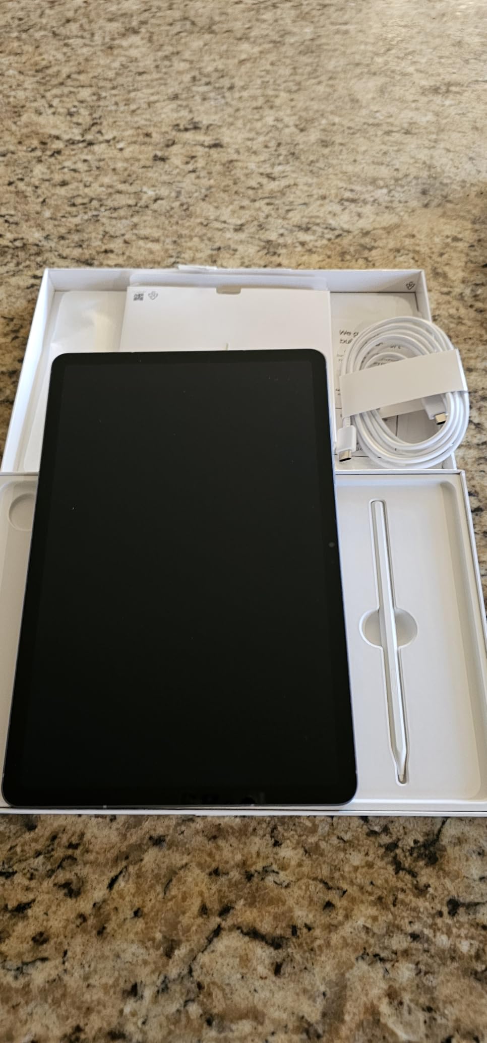 Galaxy Tab S11 128 GB WiFi Android Tablet, Large Display, Durable, Slim, Light, High Performance, Long Battery Life, S Pen for Note-Taking, AI Assist, US Version, Gray customer photo 1