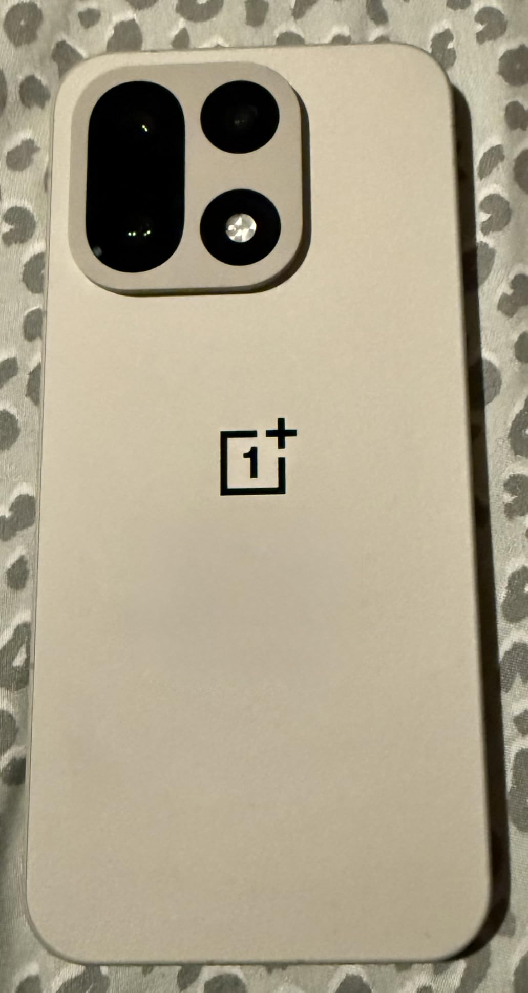 OnePlus 15, 16GB RAM + 512GB Storage, Dual-SIM, Unlocked Android Smartphone, Snapdragon 8 Elite Gen 5, 7300mAh Battery, Ultra Violet customer photo 2