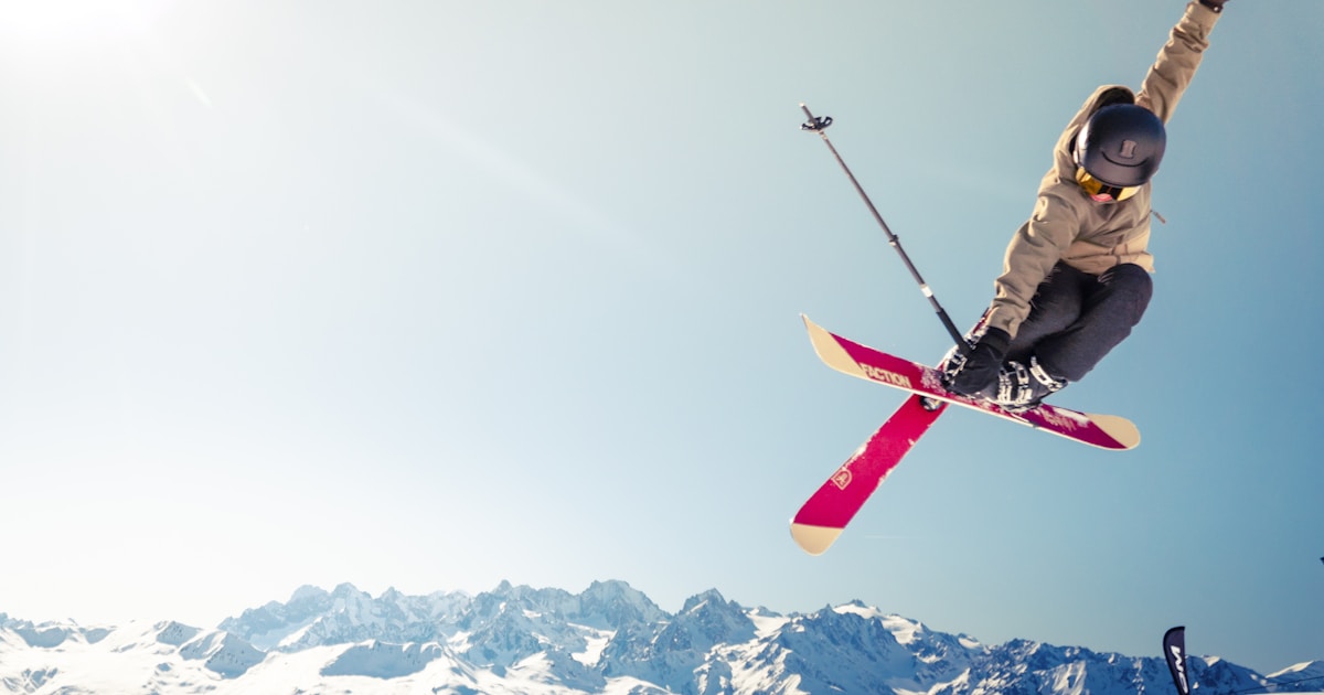 Alternatives To Ski Goggles: 8 Sunglasses and Glasses That Actually Work - ofzenandcomputing
