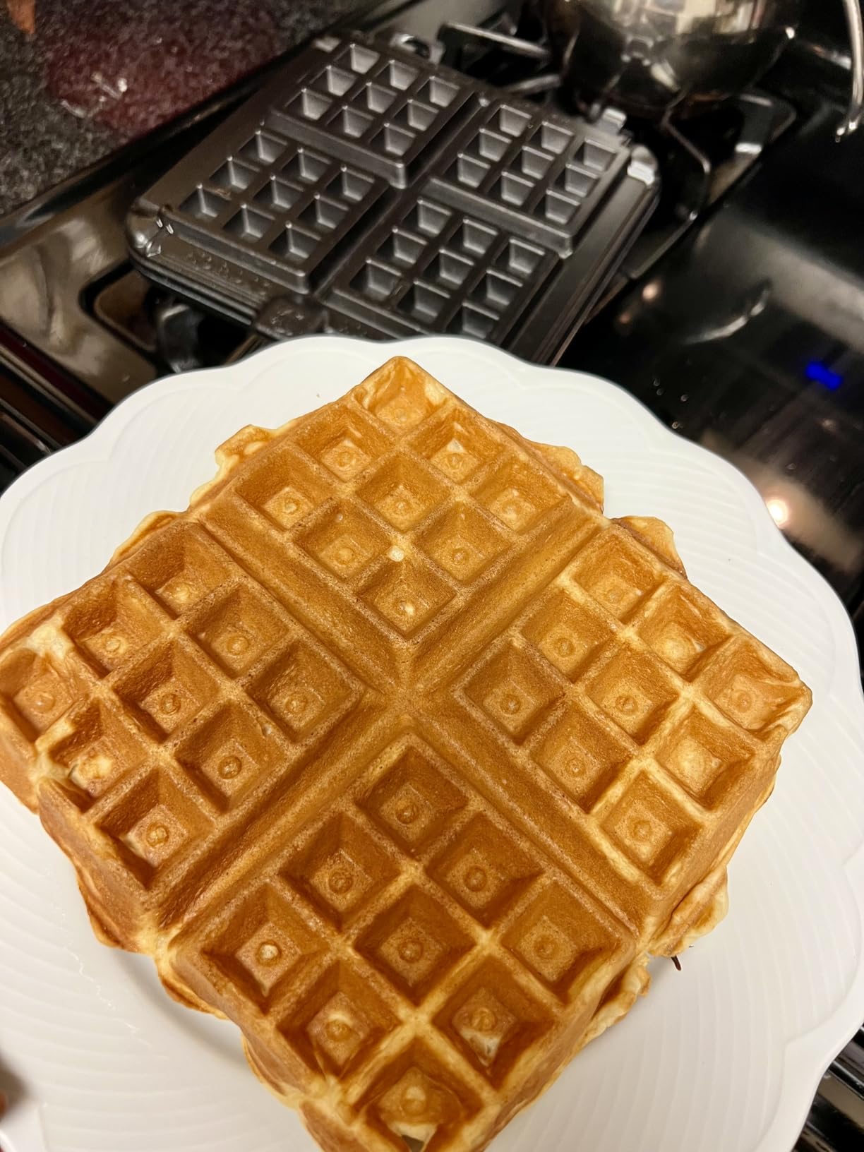 NordicWare 15040 Cast Aluminum Stovetop Belgium Waffle Iron customer photo 1