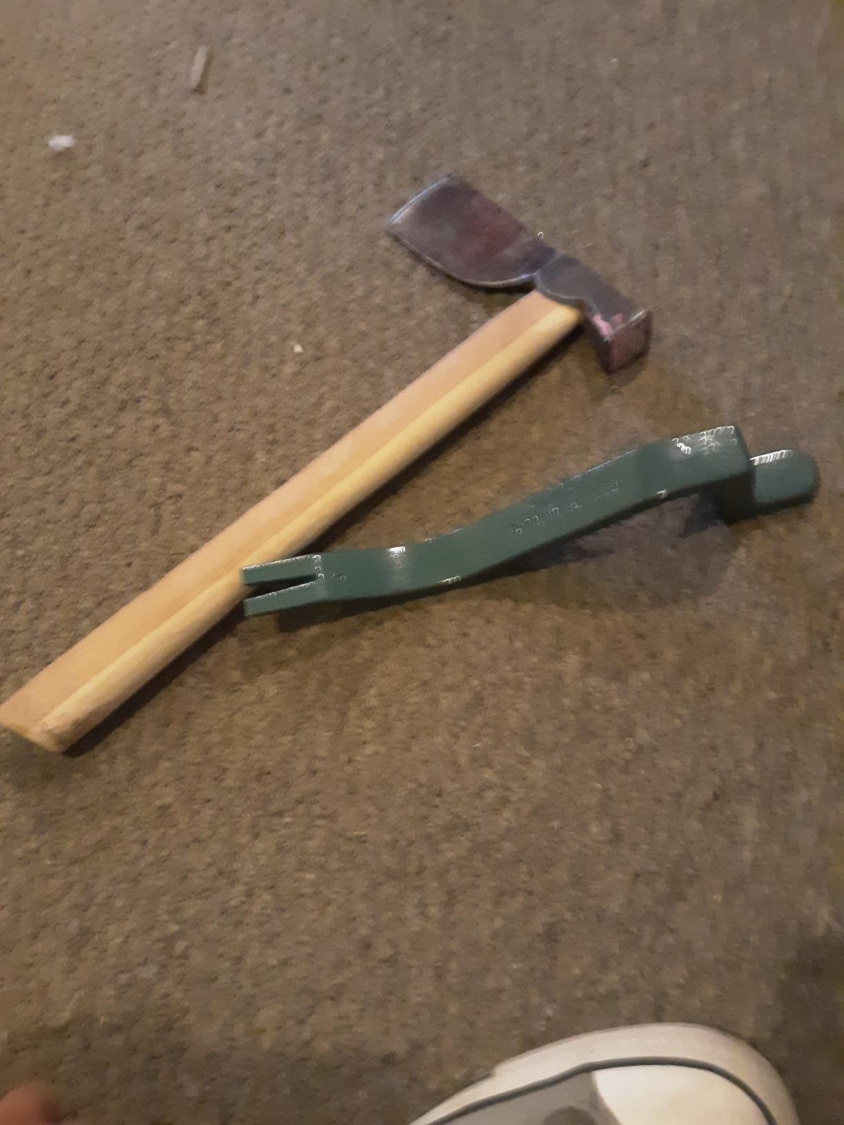 PacTool RS501 Roof Snake Tool - Shingle Pry Bar - Heavy Duty Nail Remover Tool - Roof Shingle Remover - Professional Roofing Tools customer photo 2