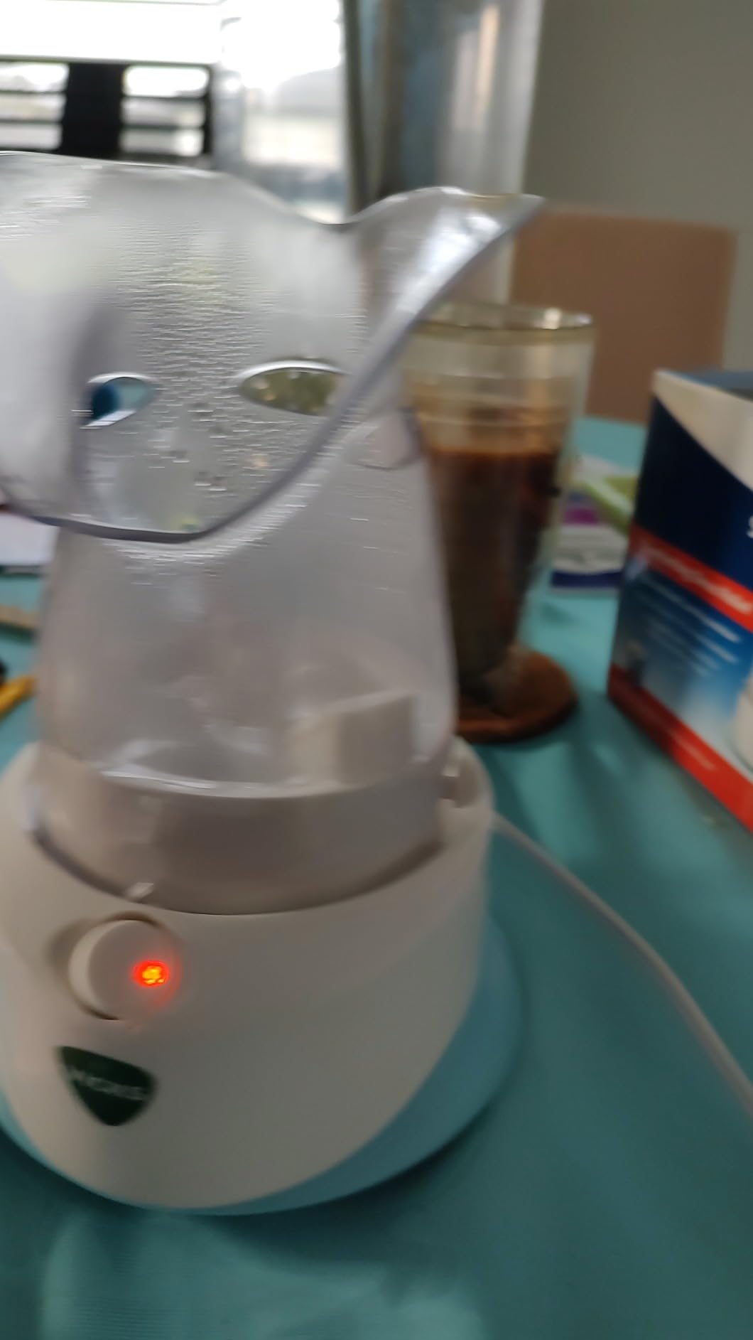 Vicks Personal Steam Inhaler for Targeted, Natural Steam Relief for Allergies, Congestion, Cough & Colds, and Sinus Irritation, Use with VapoPads - 1 Included customer photo 1