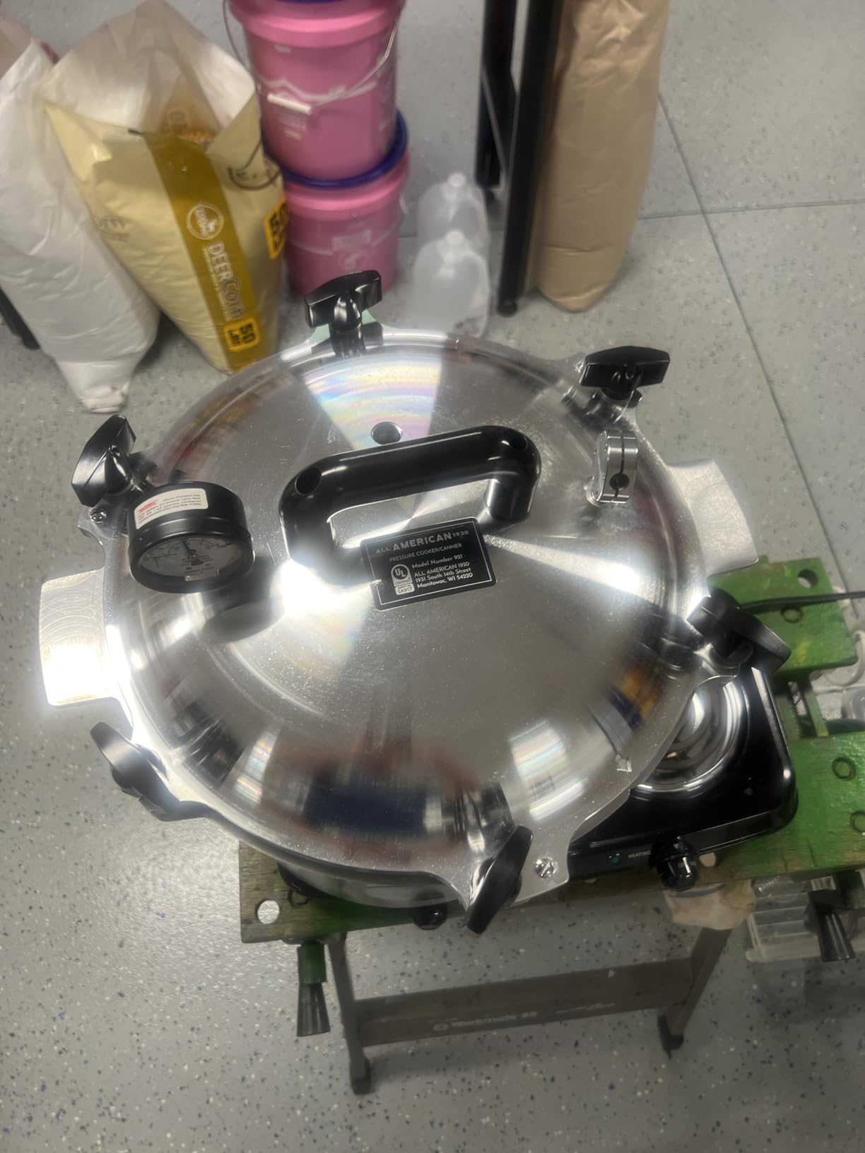 All American 1930: 10.5qt Pressure Cooker/Canner (The 910) - Exclusive Metal-to-Metal Sealing System - Made in the USA customer photo 1