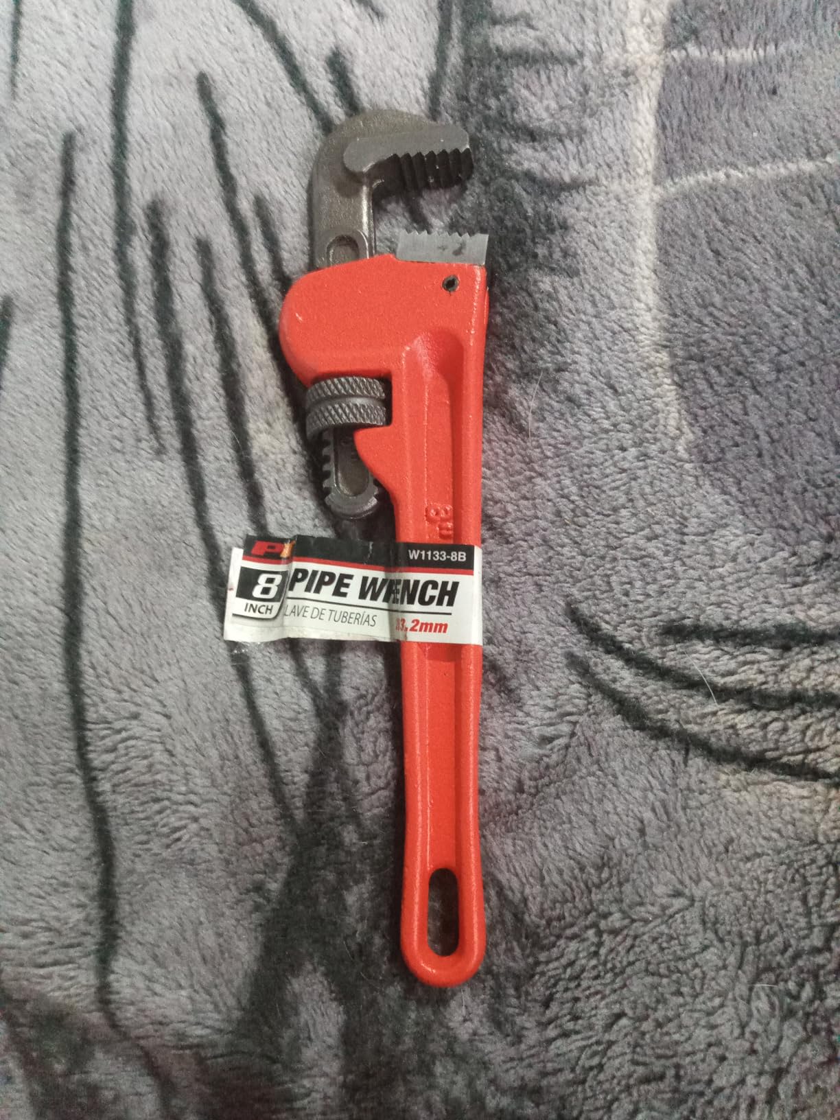 Performance Tool W1133-10B Heavy-Duty Adjustable Straight Pipe Wrench, 10-inch customer photo 1