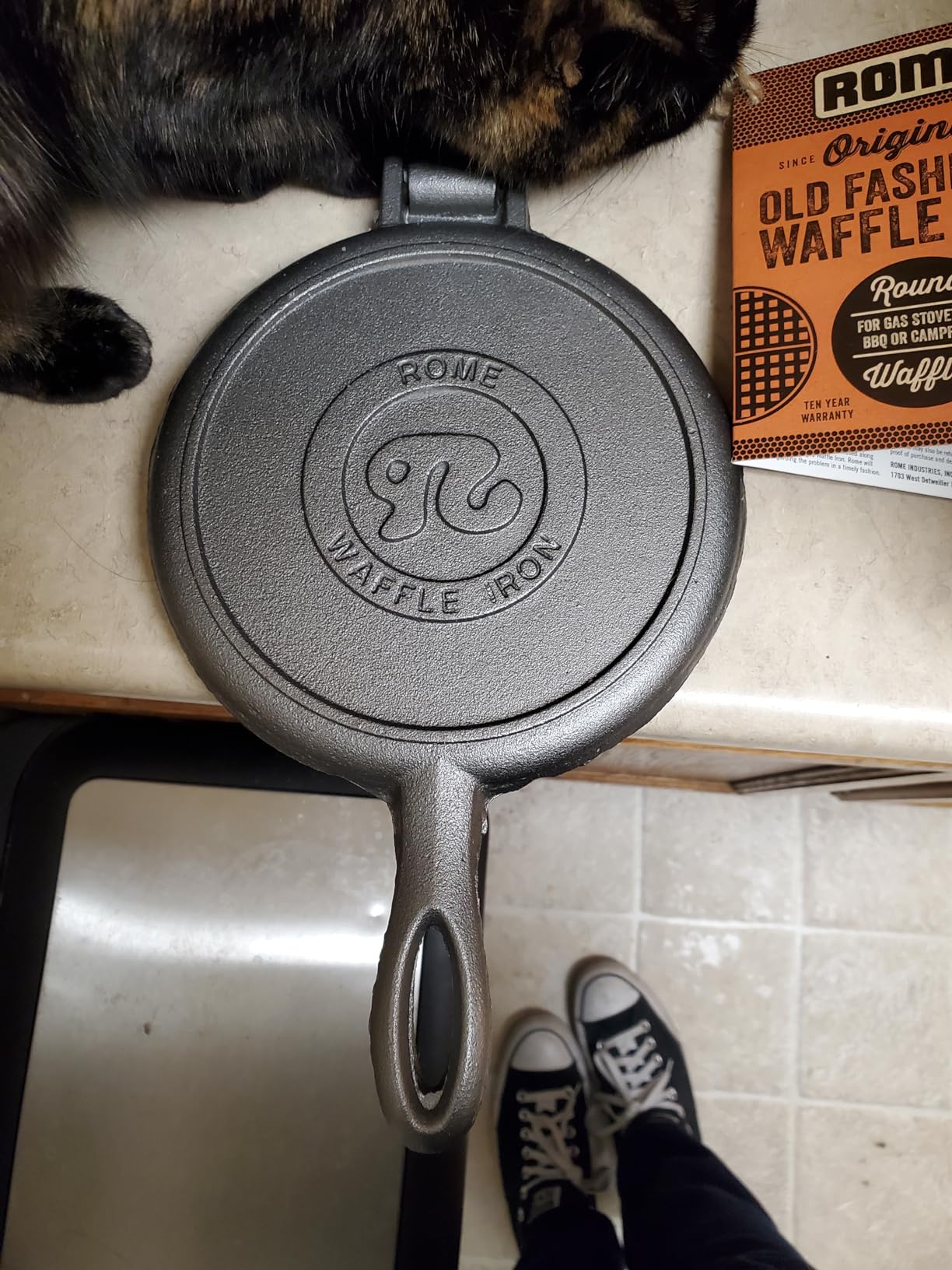 Rome's #1100 Old Fashioned Waffle Iron, Cast Iron customer photo 1