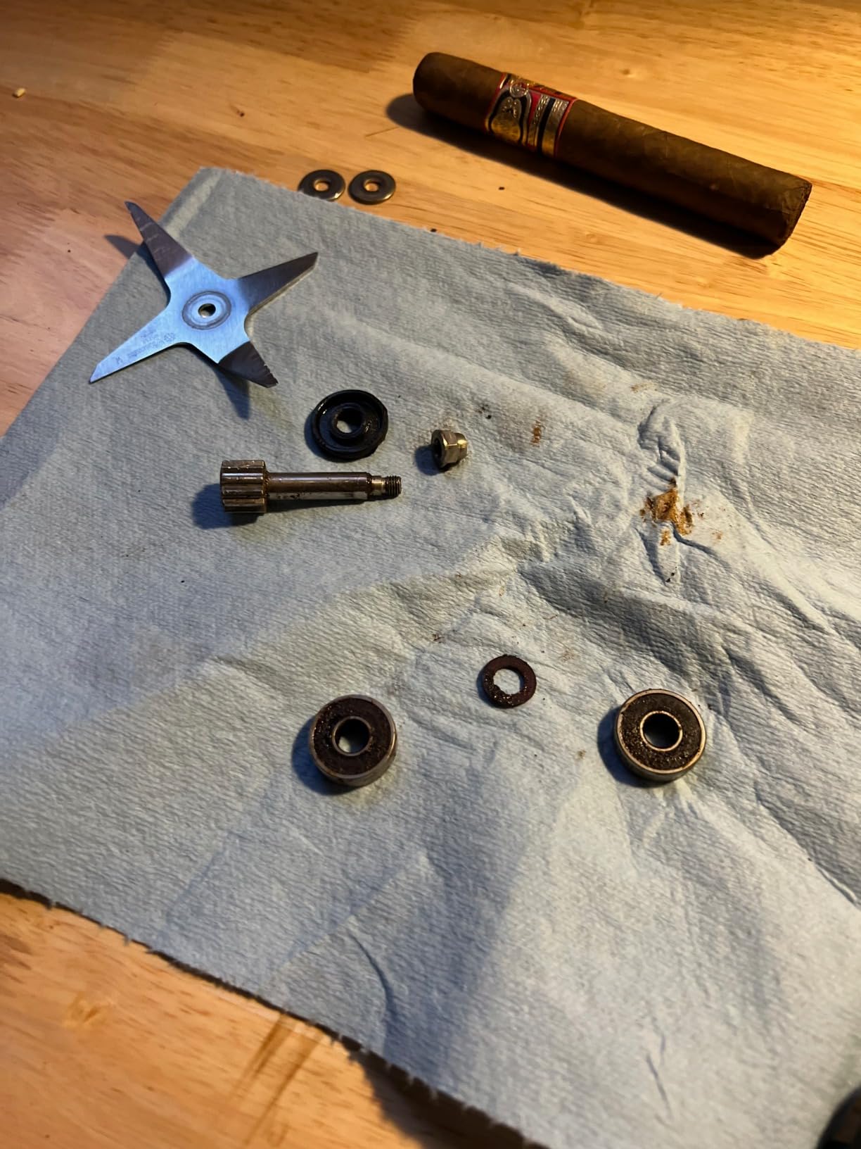 Bones Swiss Skateboard Bearings 8 Pack customer photo 1