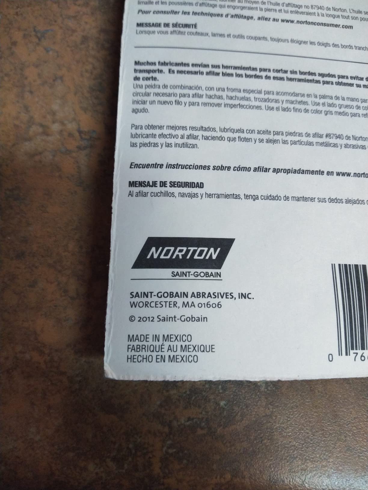 Norton Axe & Hatchet Stone - Blade Sharpening Disc for Axes and Hatchets - Dual Grit Combo Whetstone customer photo 2
