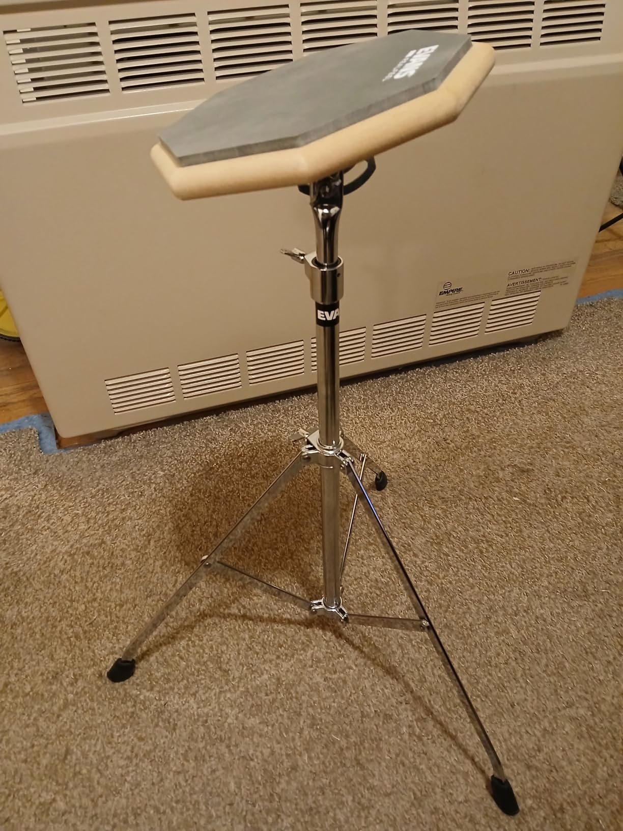 Evans RealFeel - Drum Practice Pad - Drum Pad - Drummer Practice Pad - Gum Rubber & Neoprene, 2 Sided, 12 Inch customer photo 1