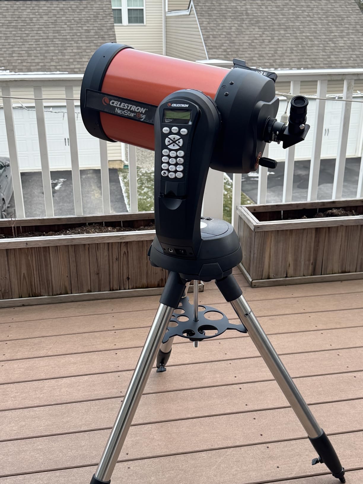 Celestron NexStar 8SE Computerized Telescope - 8-Inch Schmidt-Cassegrain Optical Tube - Fully Automated GoTo Mount with SkyAlign - Ideal for Beginners and Advanced Users - 40,000+ Object Database customer photo 1