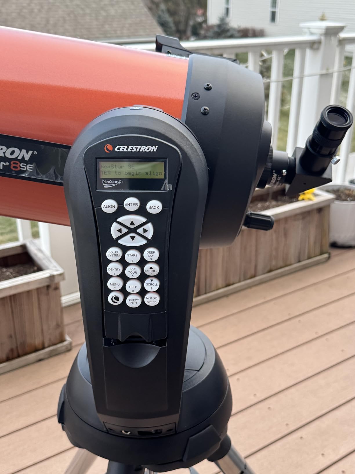Celestron NexStar 6SE Computerized Telescope - 6-Inch Schmidt-Cassegrain Optical Tube - Fully Automated GoTo Mount with SkyAlign - Ideal for Beginners and Advanced Users - 40,000+ Object Database customer photo 1