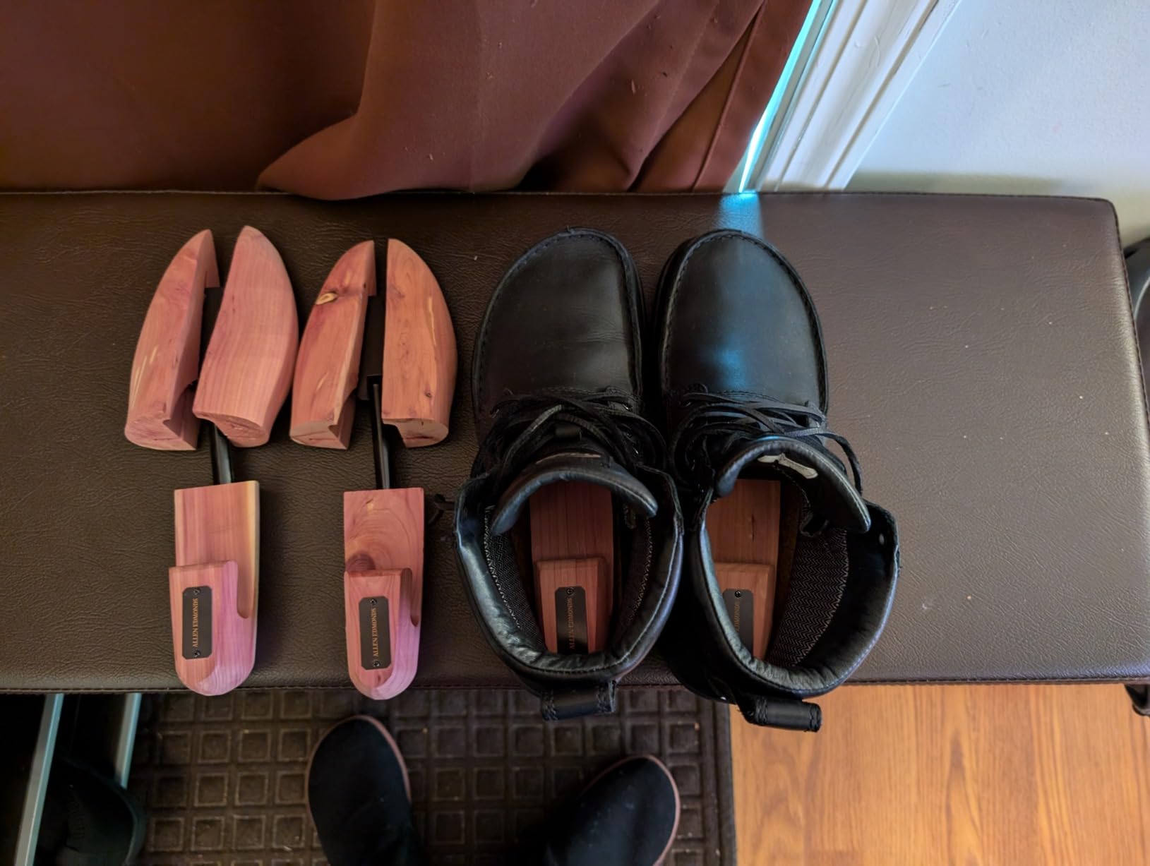 Allen Edmonds Men's Combination Cedar Wood Shoe Tree customer photo 2