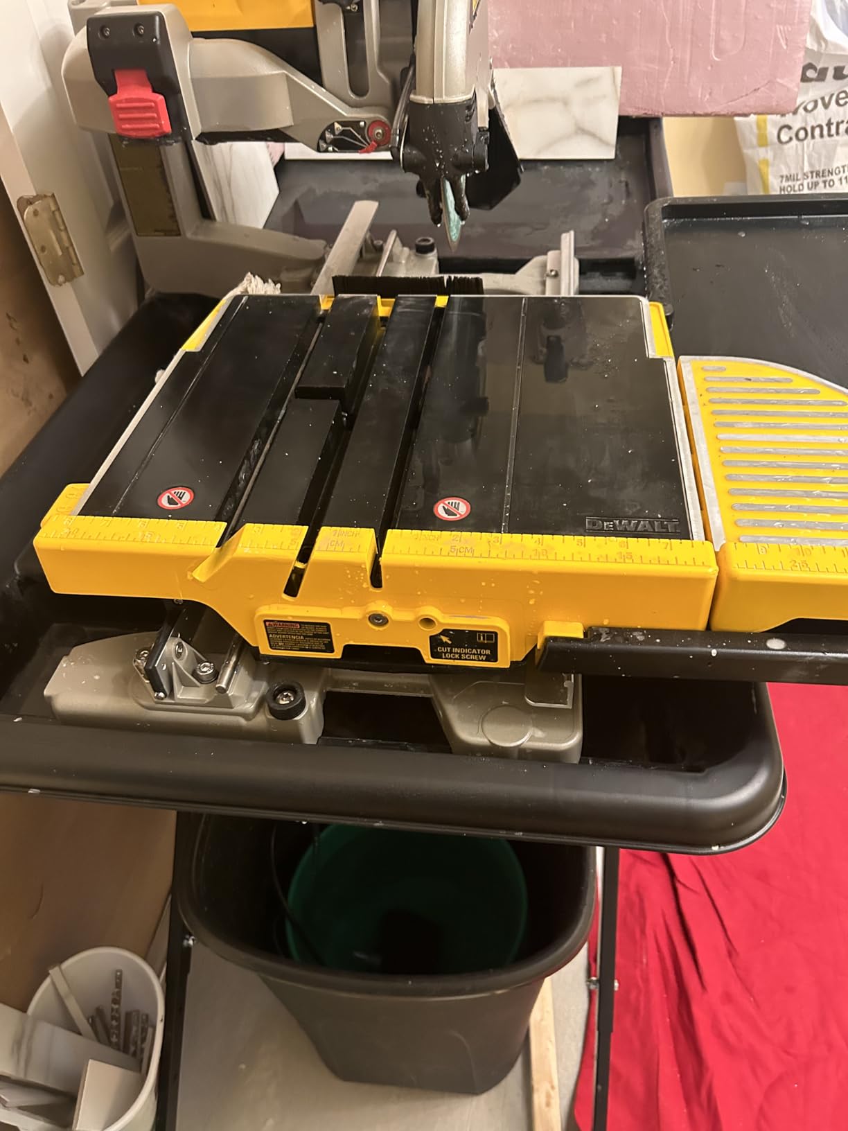 DEWALT Wet Tile Saw with Stand, 10-Inch, Corded (D24000S) customer photo 1