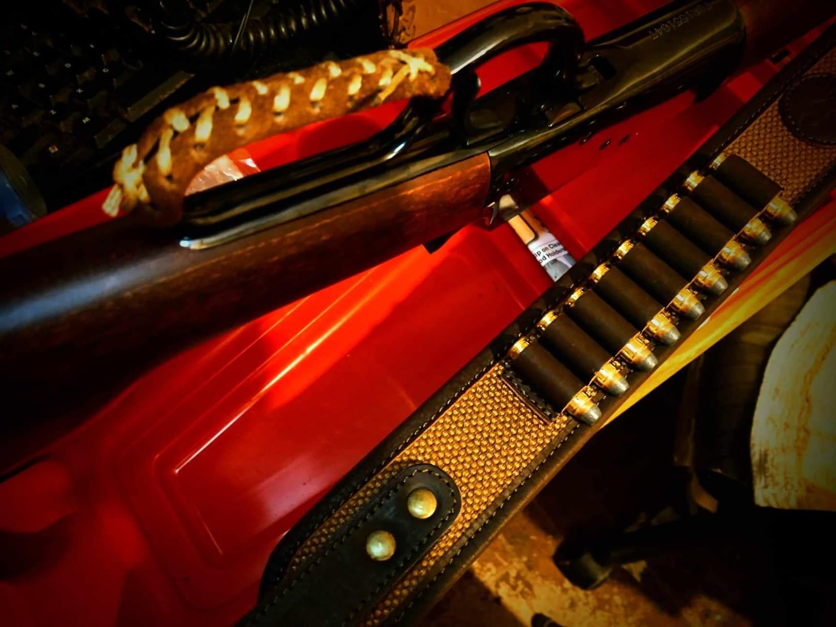 MTM GV30 Gun Vise for Gunsmithing work and Cleaning Kit, Free Standing, 11 Compartments, USA Made, Red customer photo 2