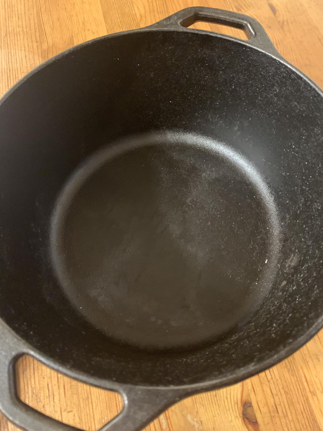Lodge 5 Quart Cast Iron Double Dutch Oven - Pre-Seasoned - Lid Converts to 10.25 Skillet customer photo 1
