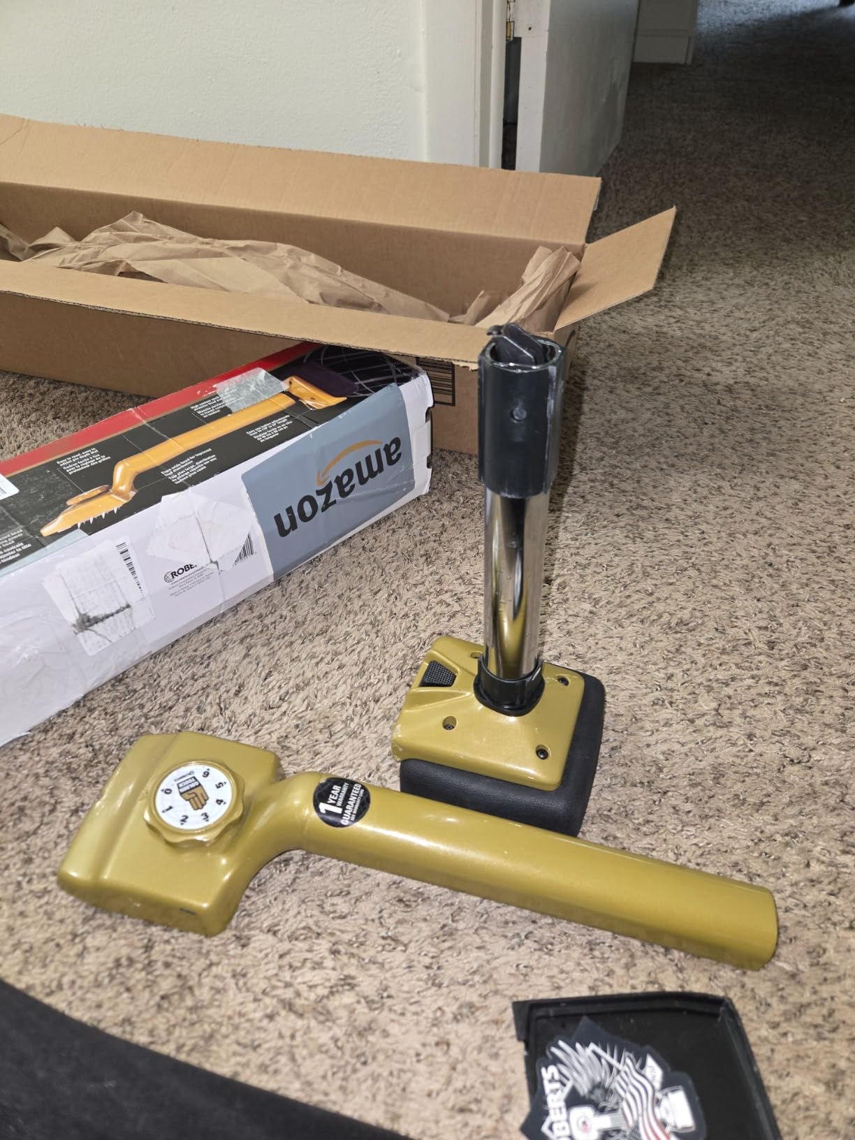 ROBERTS 10-501 Golden Touch GT Carpet Knee Kicker with Extra Wide Head customer photo 2