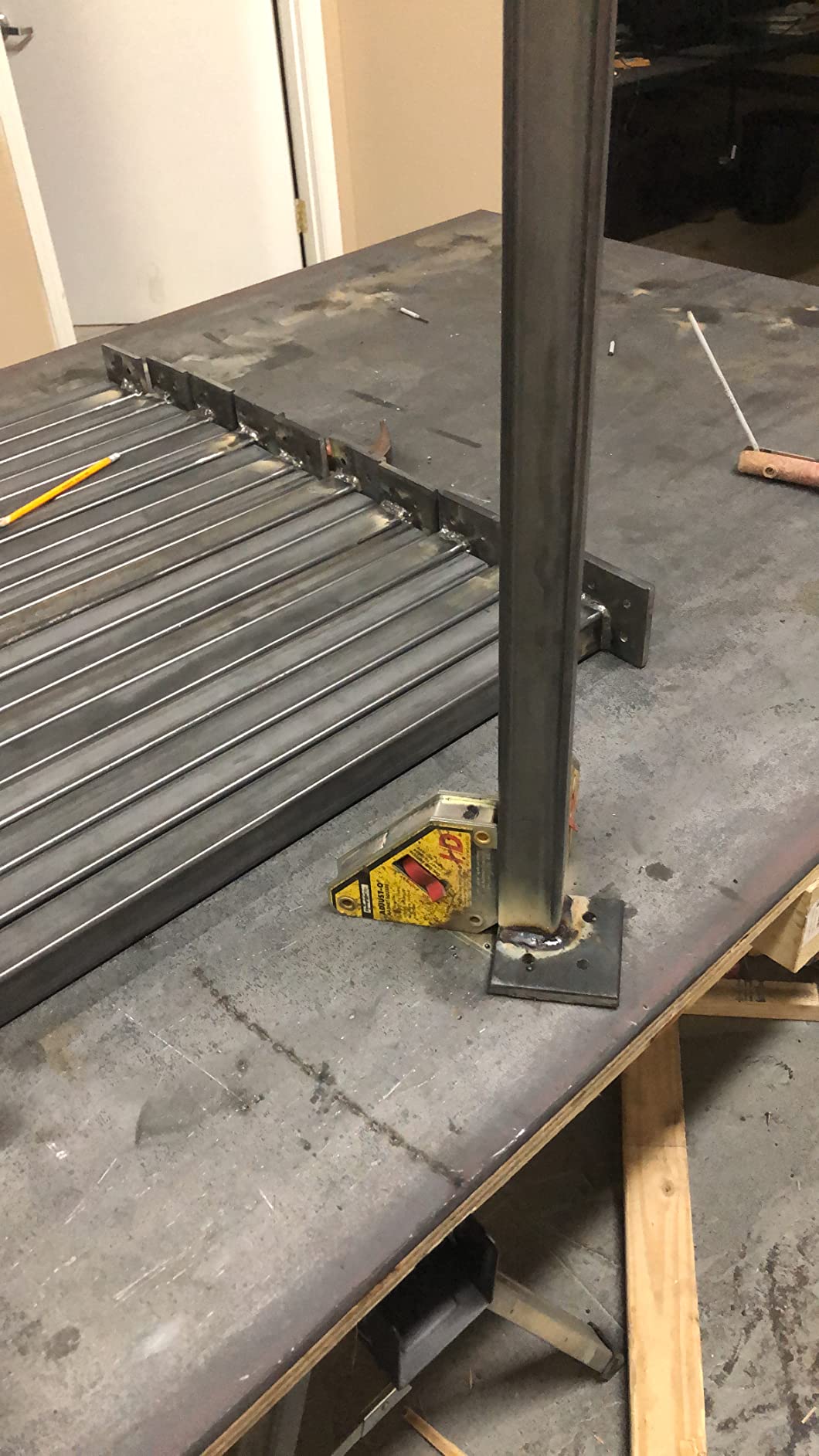 Strong Hand Tools MSA46-HD Adjust-O Heavy Duty Magnet Square, On/Off Switches, 65 lbs Pull Force, 4-3/8