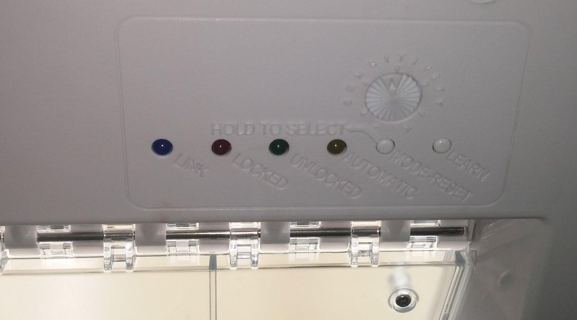 PetSafe Electronic Pet Door - Rust-Proof Programmable Smart Collar-Activated Dog or Cat Entry - Easy Installation & Space-Saving Design - Large - Fits Pets Up to 100 lb customer photo 2