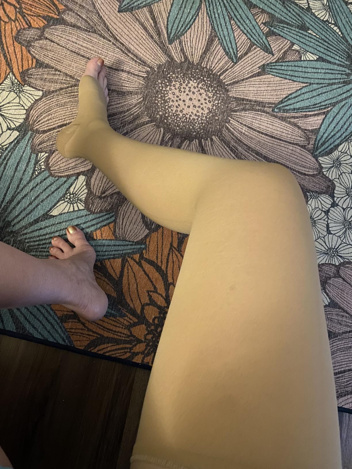 JOBST Relief 20-30 mmHg Thigh High Compression Stockings with Silicone Band, Open Toe, Beige, Medium customer photo 2