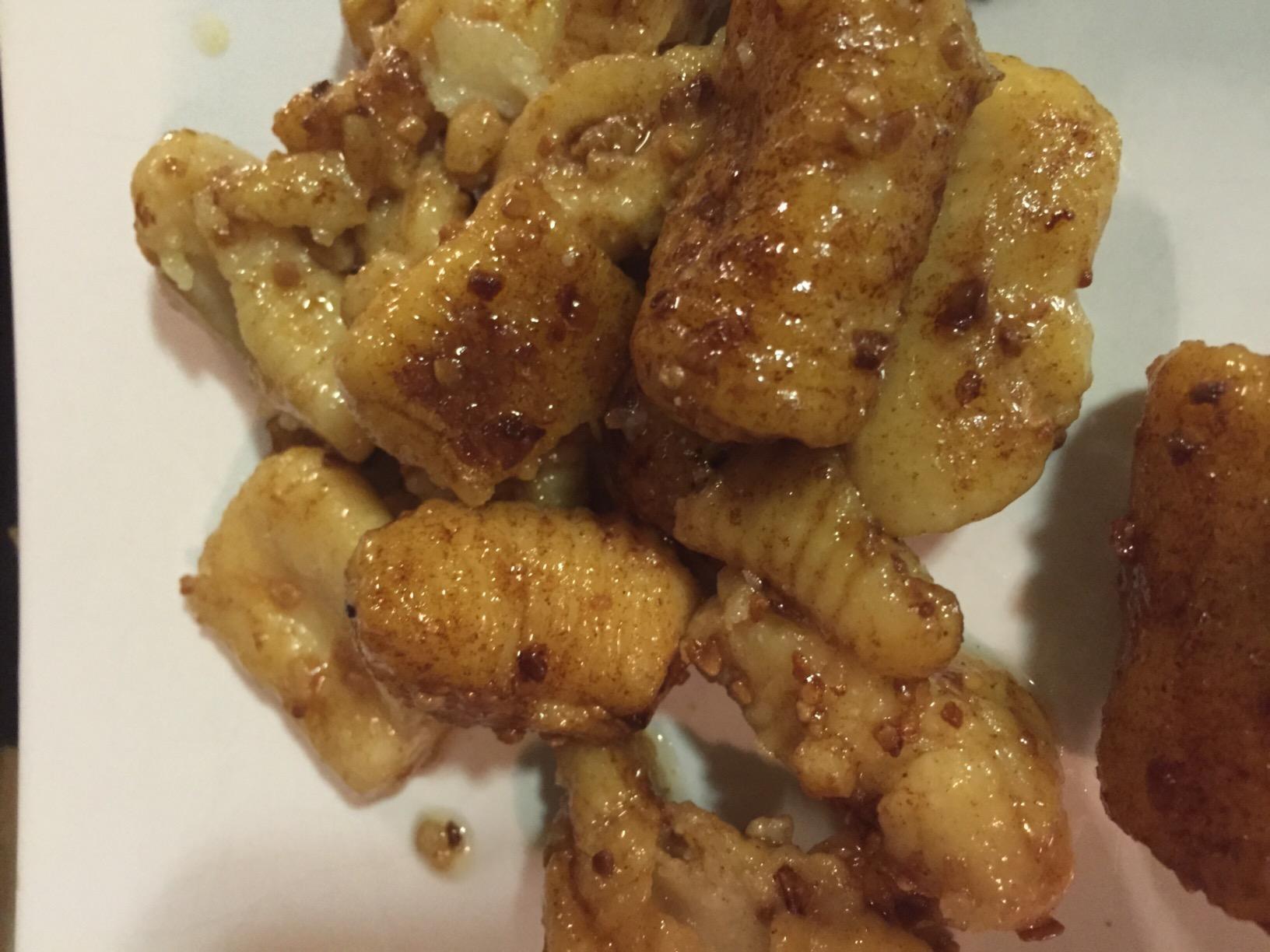 Fante's Gnocchi Board, Beechwood, Made In Italy, For Shaping Gnocchi, Adding Texture, Holding More Sauce, And Traditional Italian Cooking customer photo 1