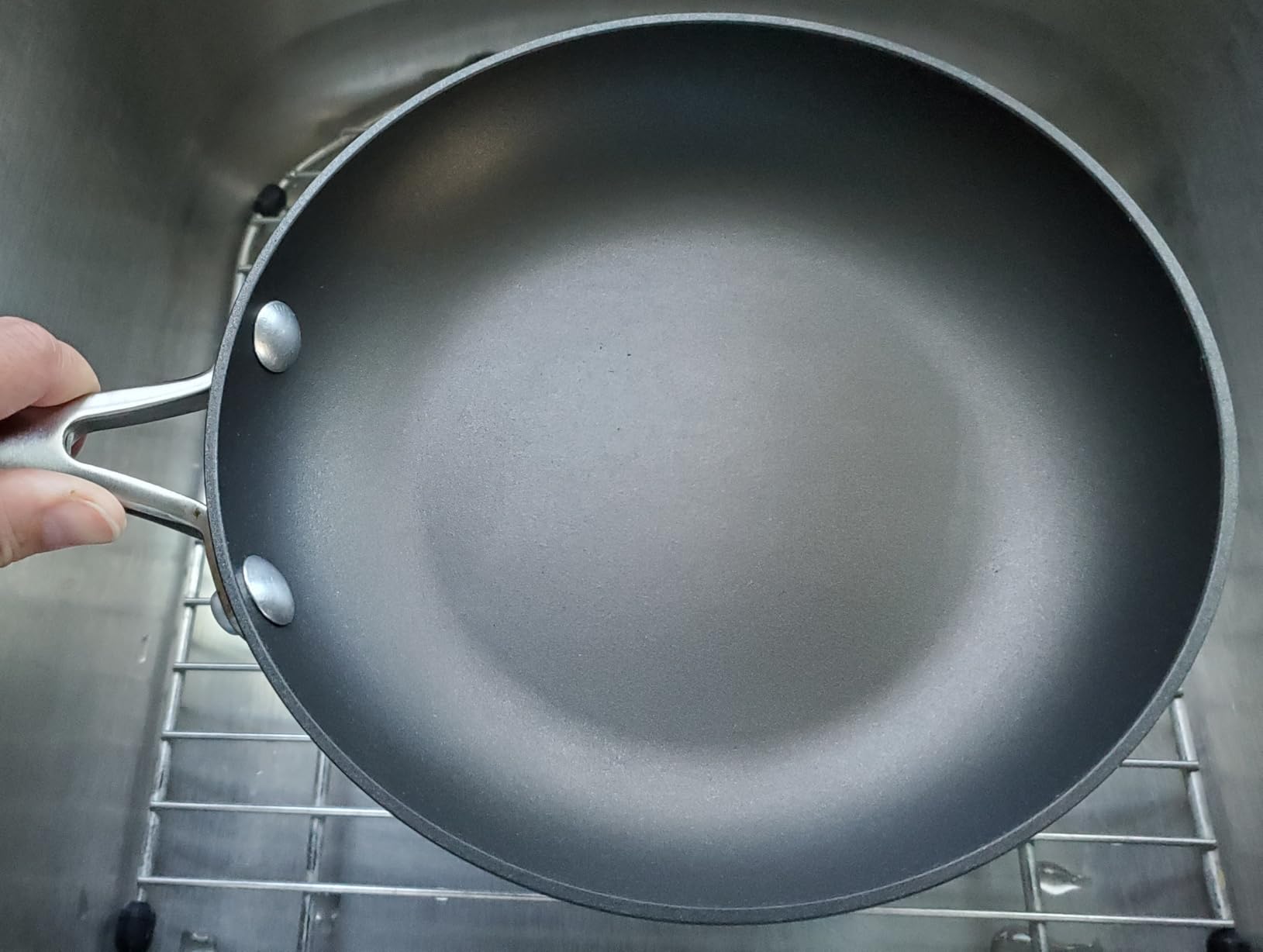 Calphalon 10-Piece Non-Stick Kitchen Cookware Set Black Pots & Pans with Stay-Cool Stainless Steel Handles Hard-Anodized Aluminum for Even Heating customer photo 1